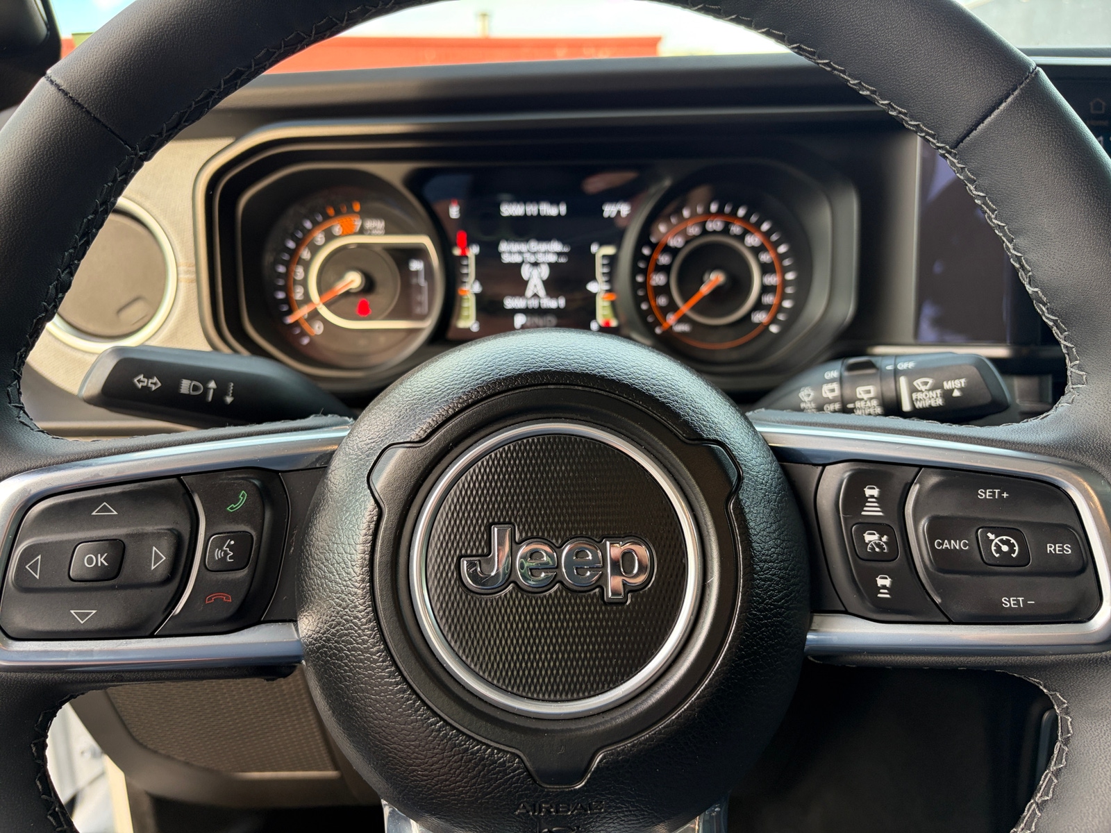 Thumbnail: 2025 Jeep Wrangler - 5