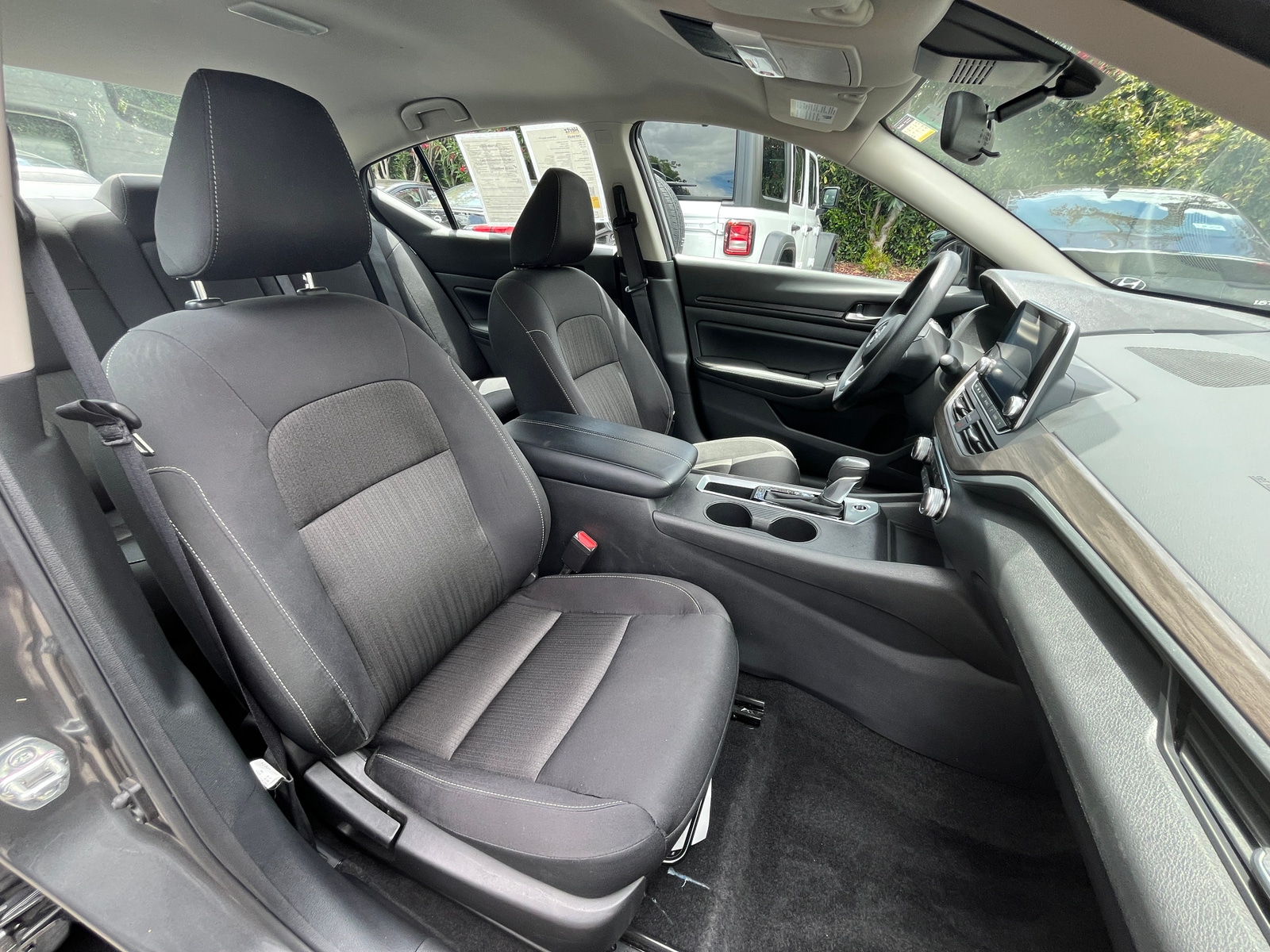 Thumbnail: 2025 Nissan Altima - 2