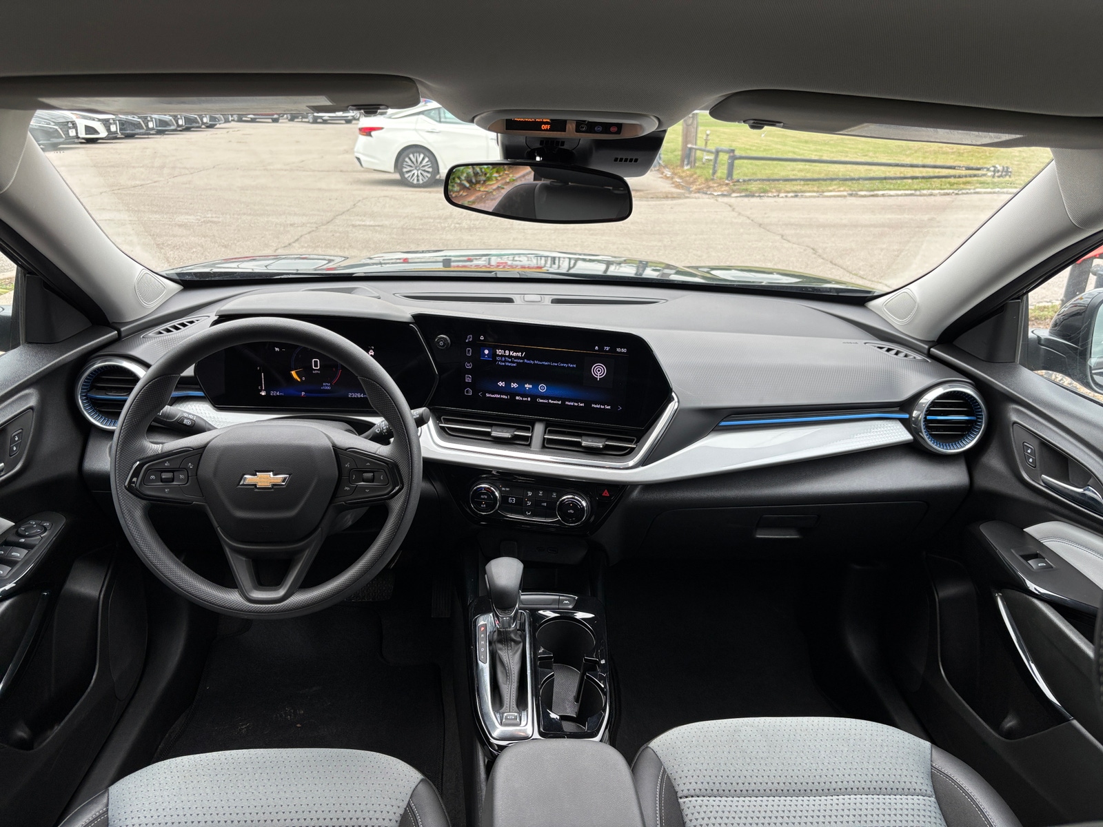 Thumbnail: 2025 Chevrolet Trax - 3