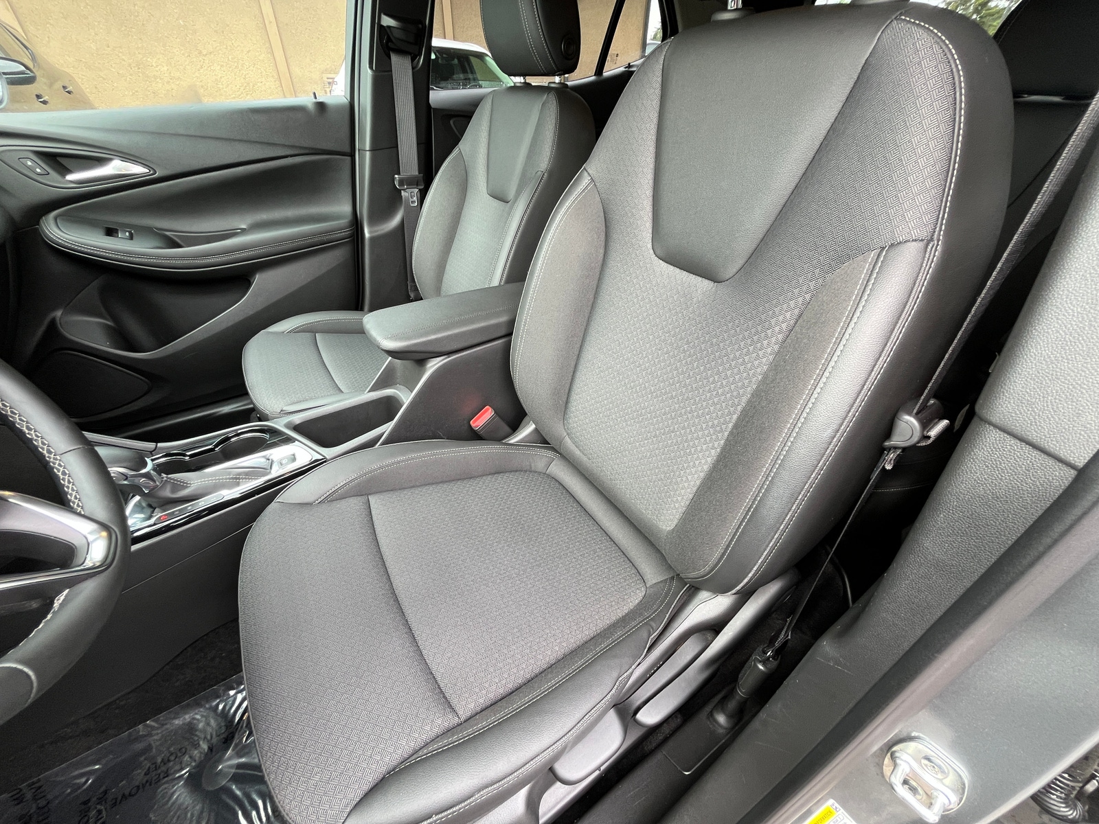 Thumbnail: 2025 Buick Encore GX - 2