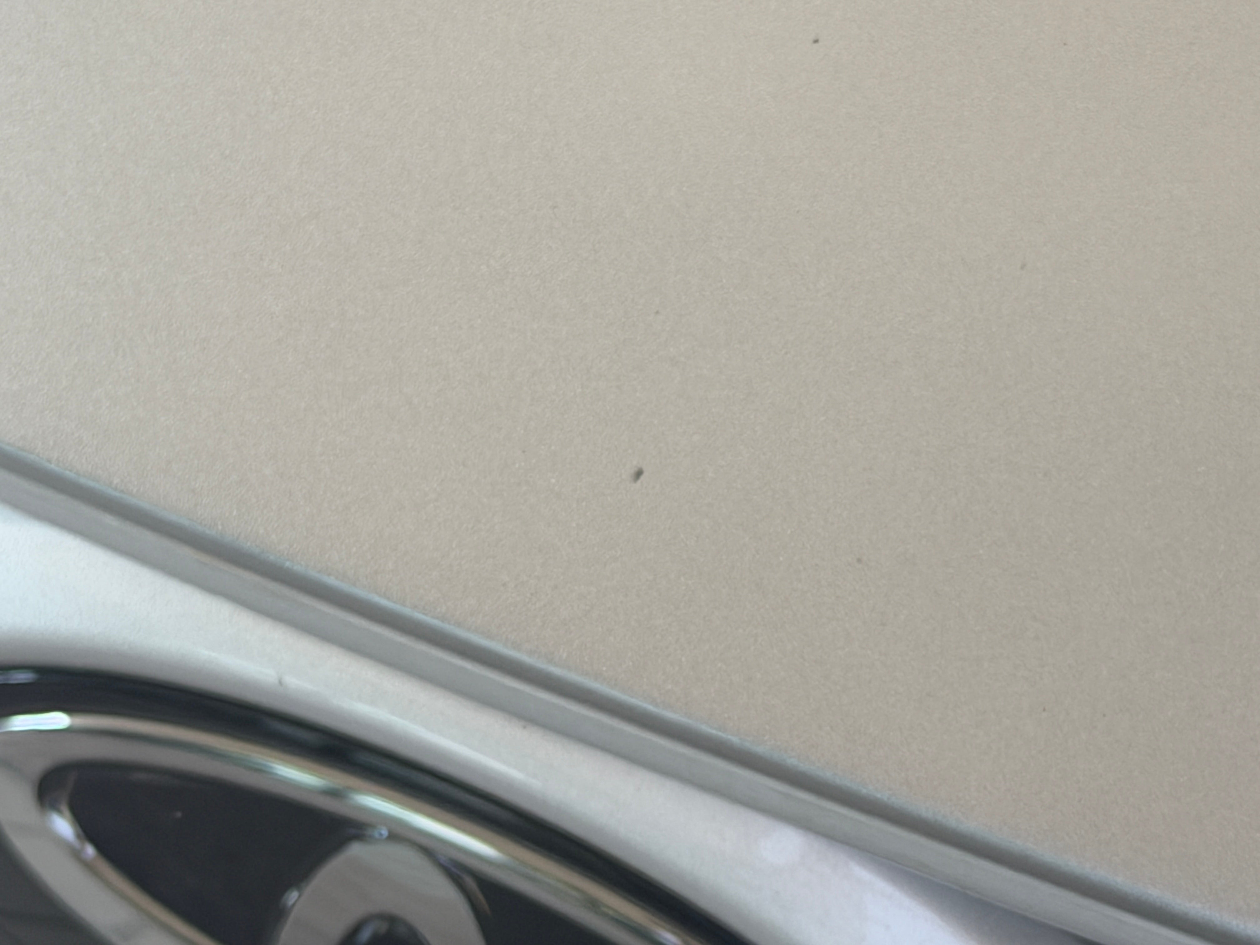 2025 Toyota Highlander LE - Photo 22