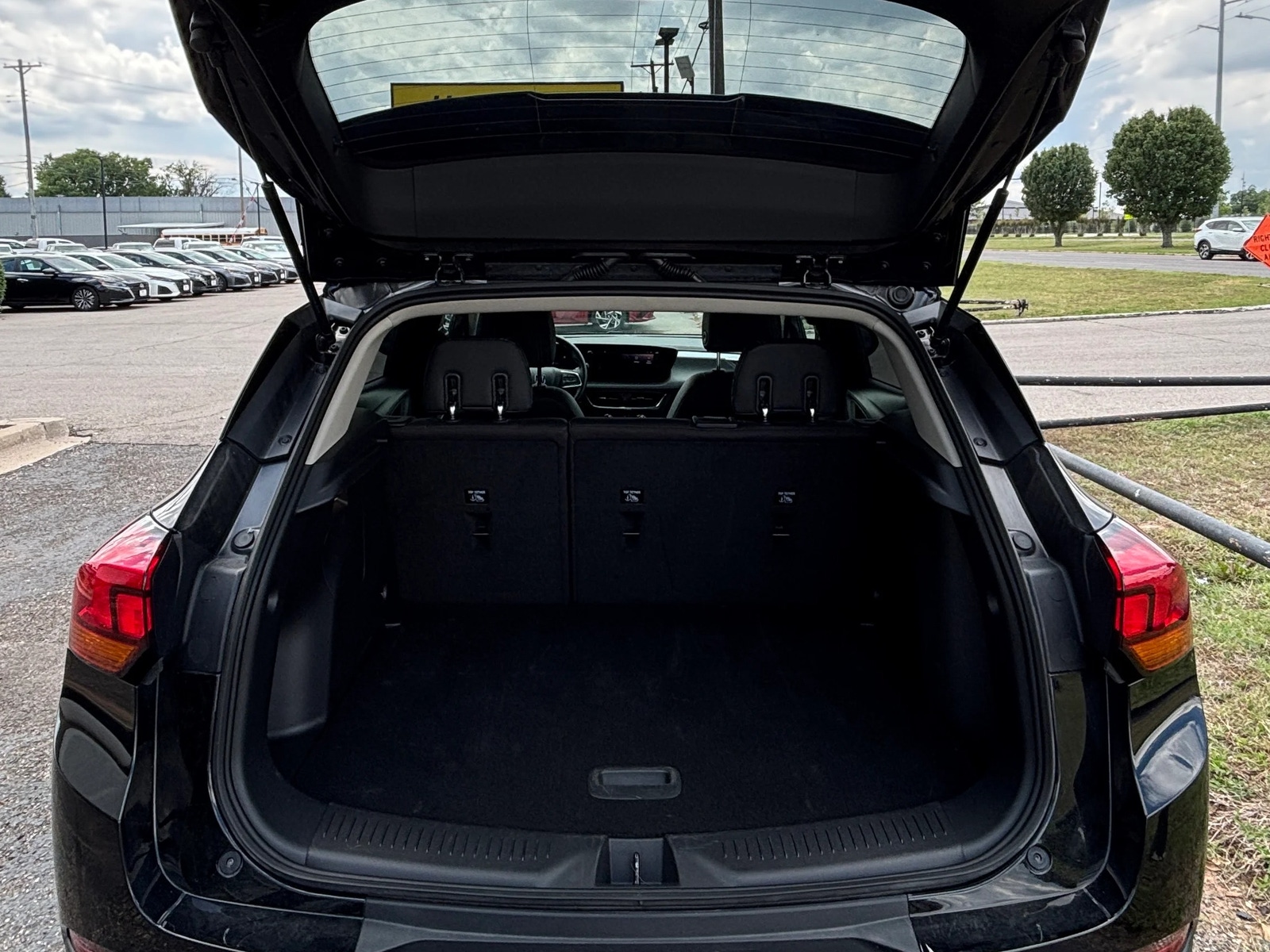 Thumbnail: 2025 Buick Encore GX - 6