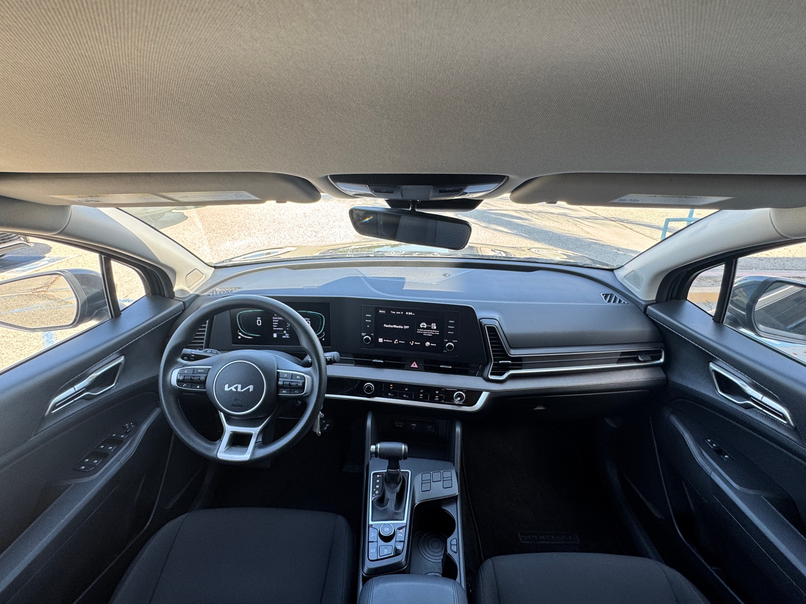 Thumbnail: 2025 Kia Sportage - 3