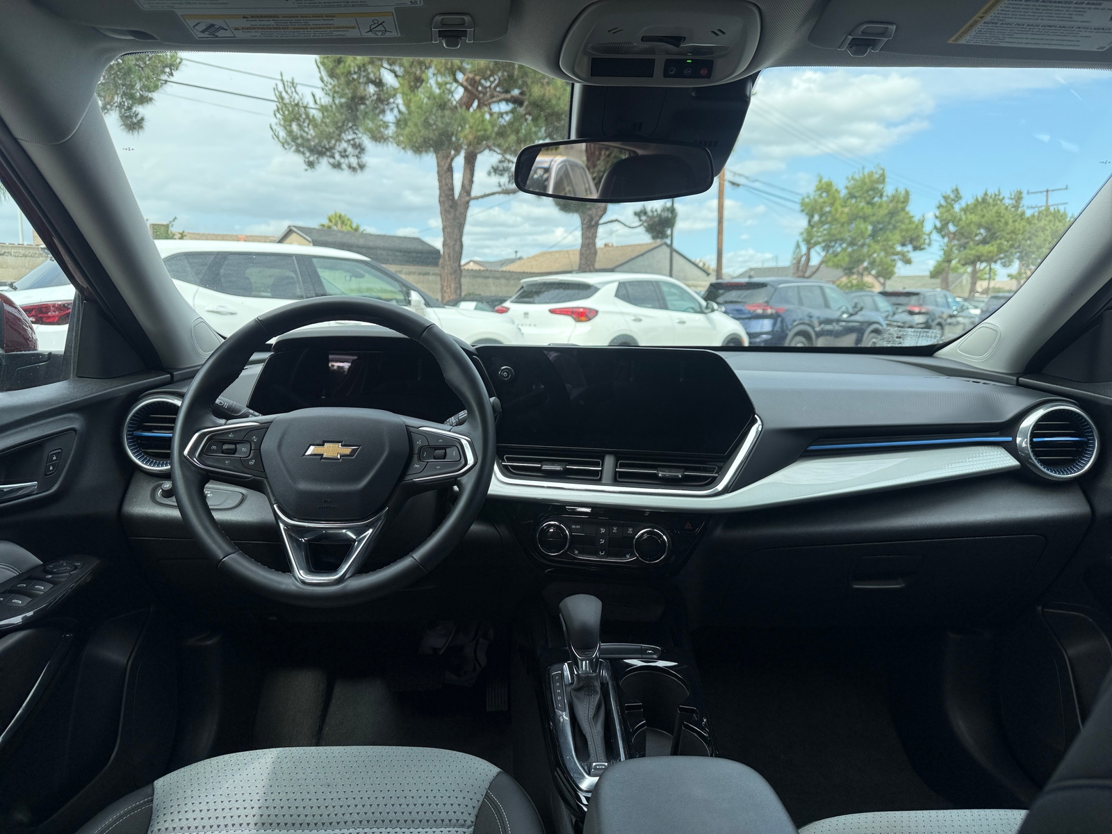 Thumbnail: 2025 Chevrolet Trax - 3