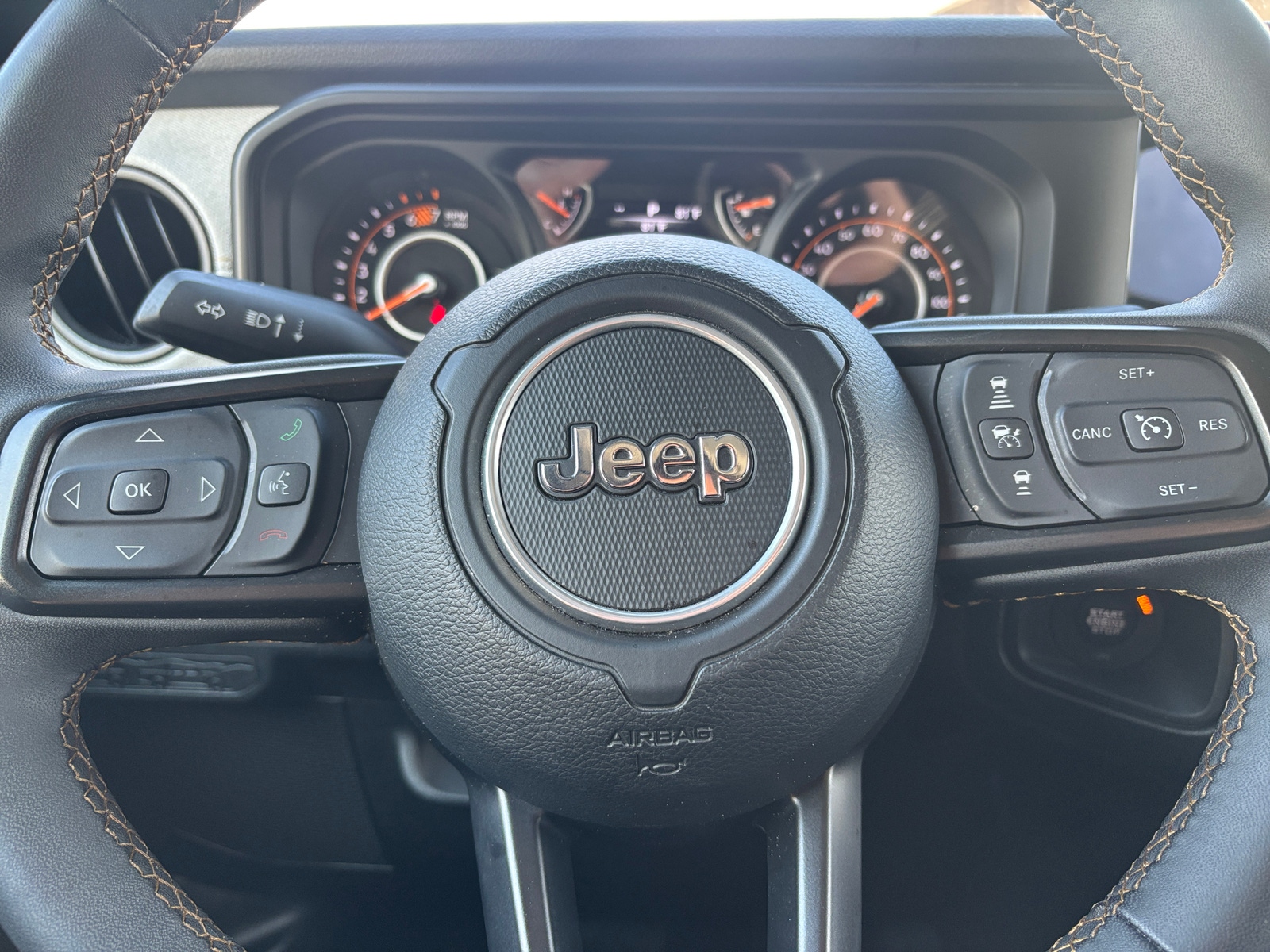Thumbnail: 2025 Jeep Wrangler - 5