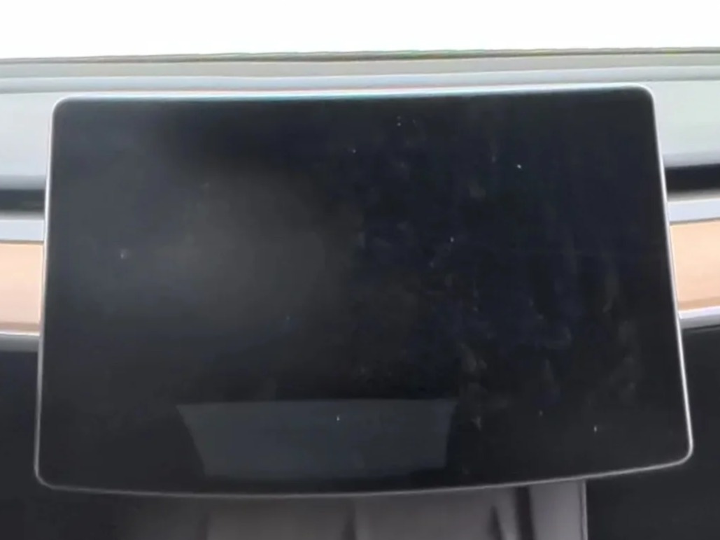 Thumbnail: 2024 Tesla Model Y - 3