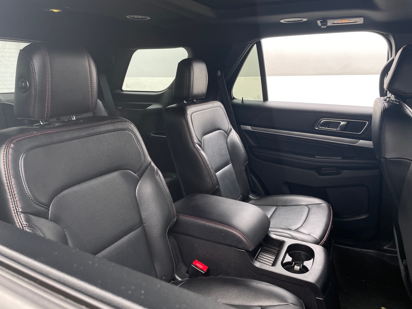 Thumbnail: 2017 Ford Explorer - 5