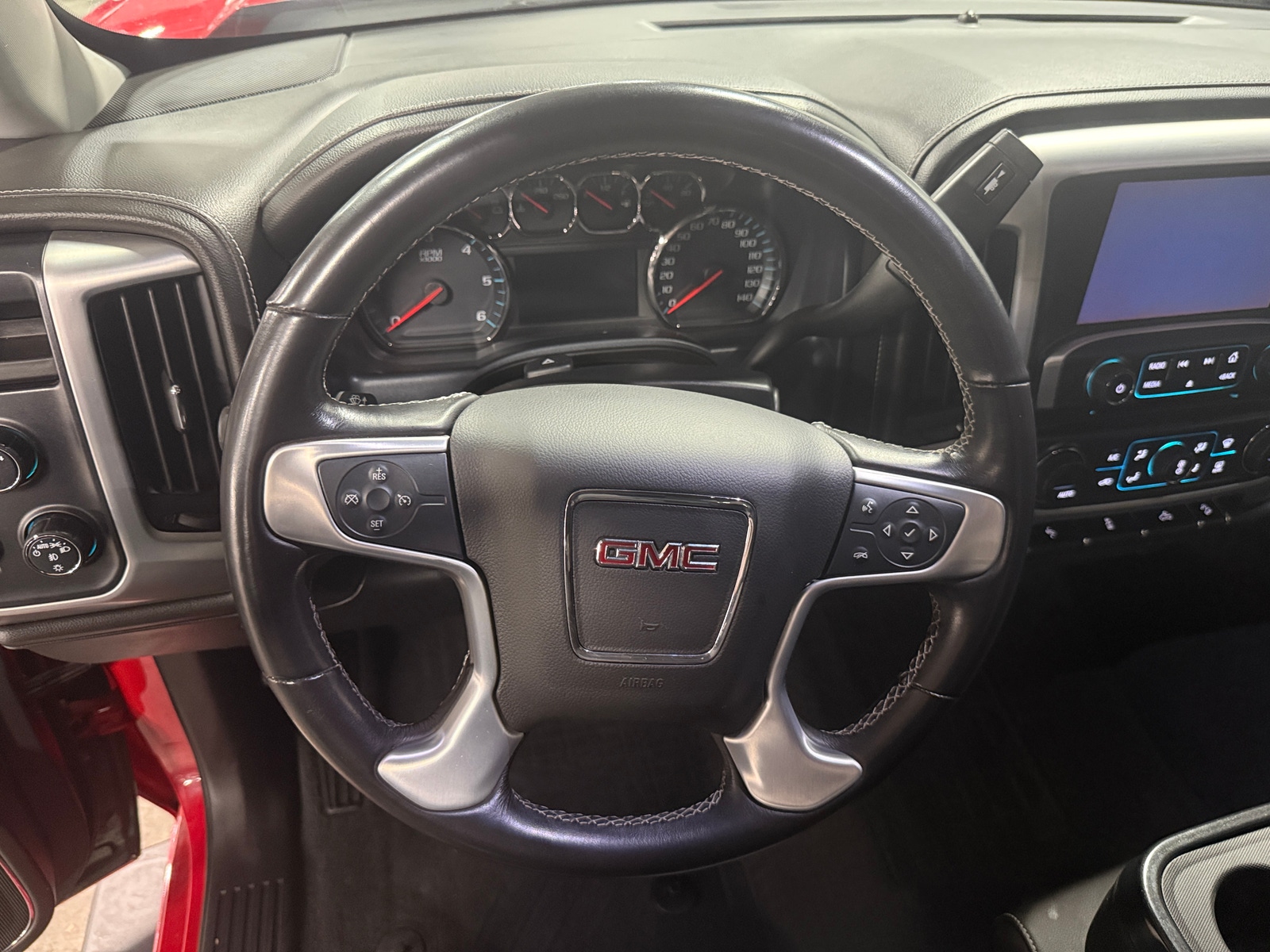 Thumbnail: 2018 GMC Sierra 1500 - 4