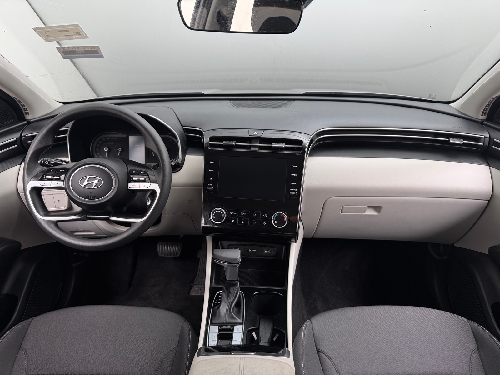 Thumbnail: 2024 Hyundai Tucson - 3