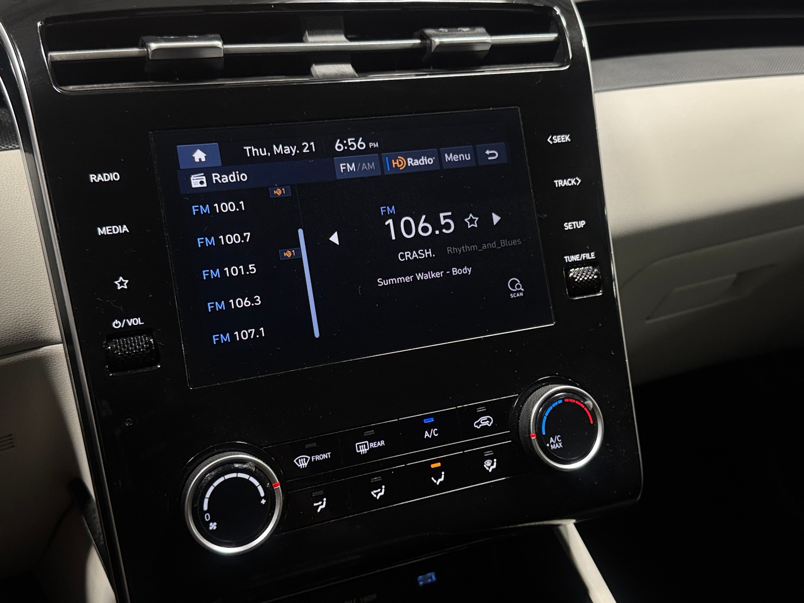 Thumbnail: 2024 Hyundai Tucson - 4