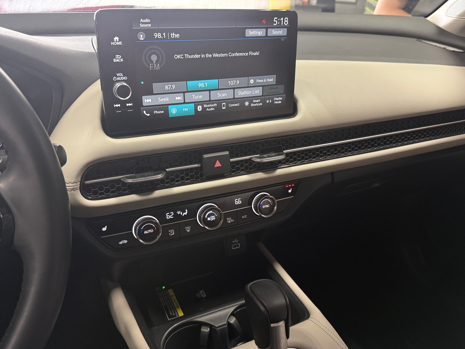 Thumbnail: 2025 Honda HR-V - 3