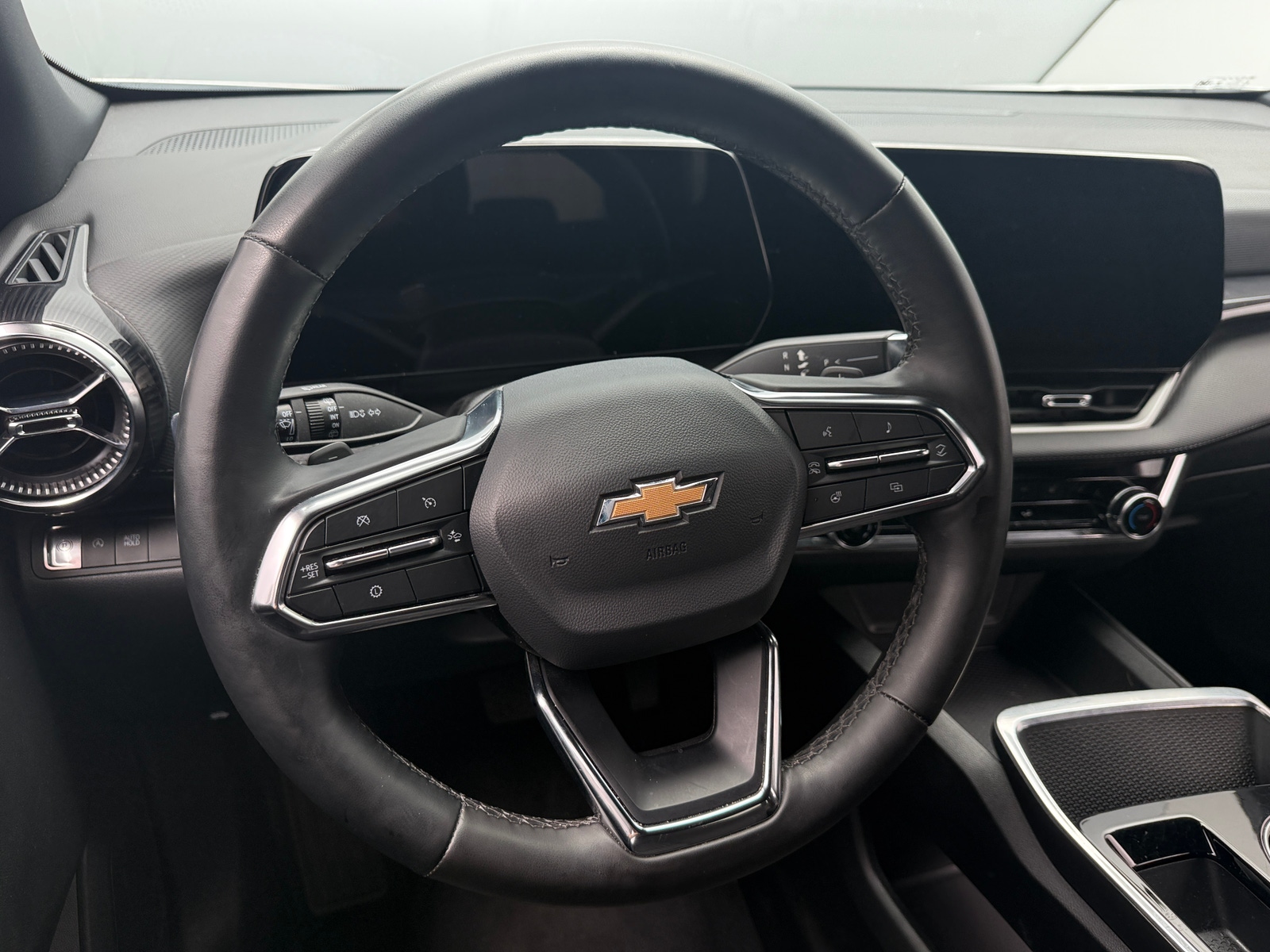 Thumbnail: 2025 Chevrolet Equinox - 5