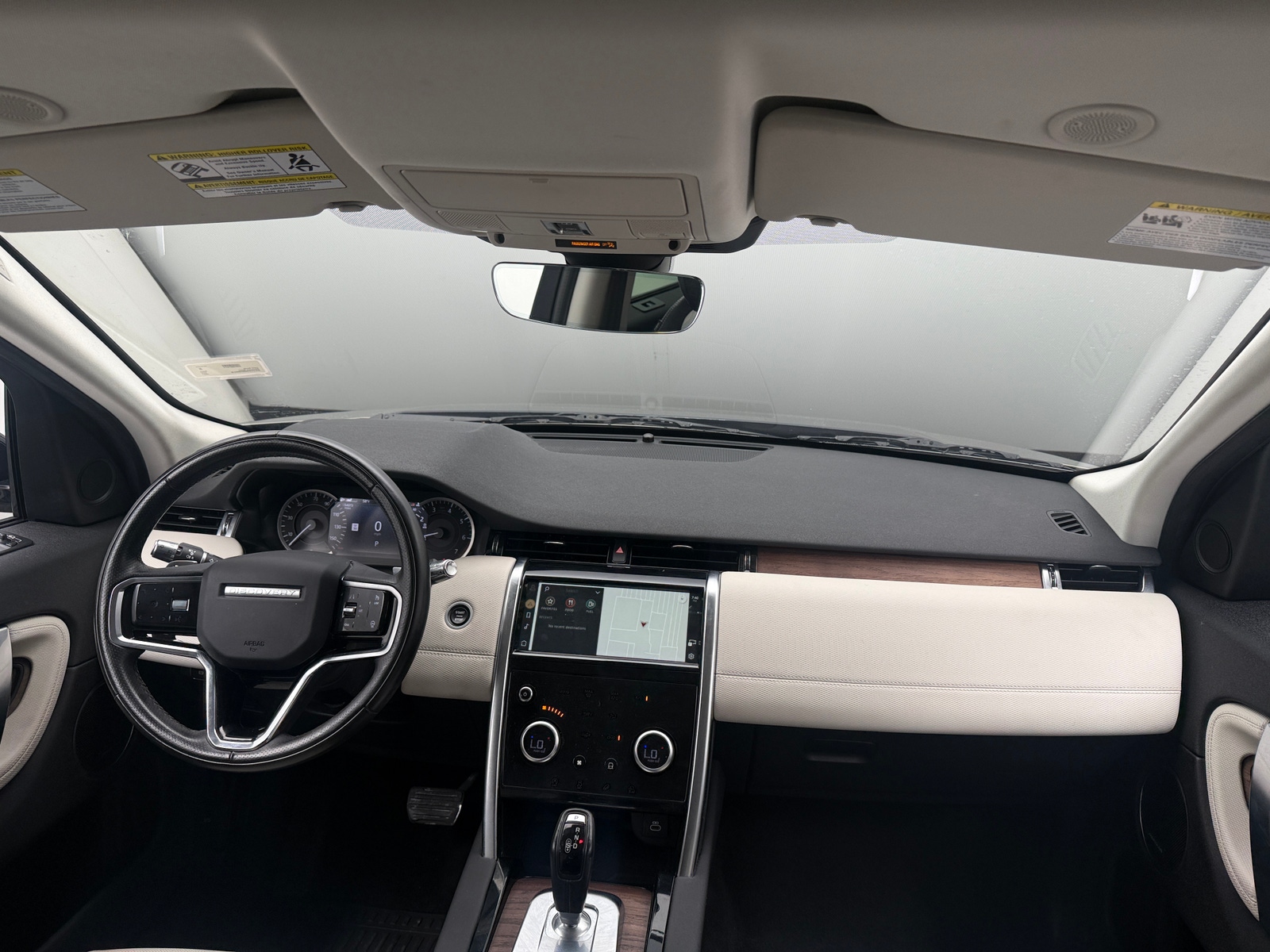 Thumbnail: 2021 Land Rover Discovery Sport - 2