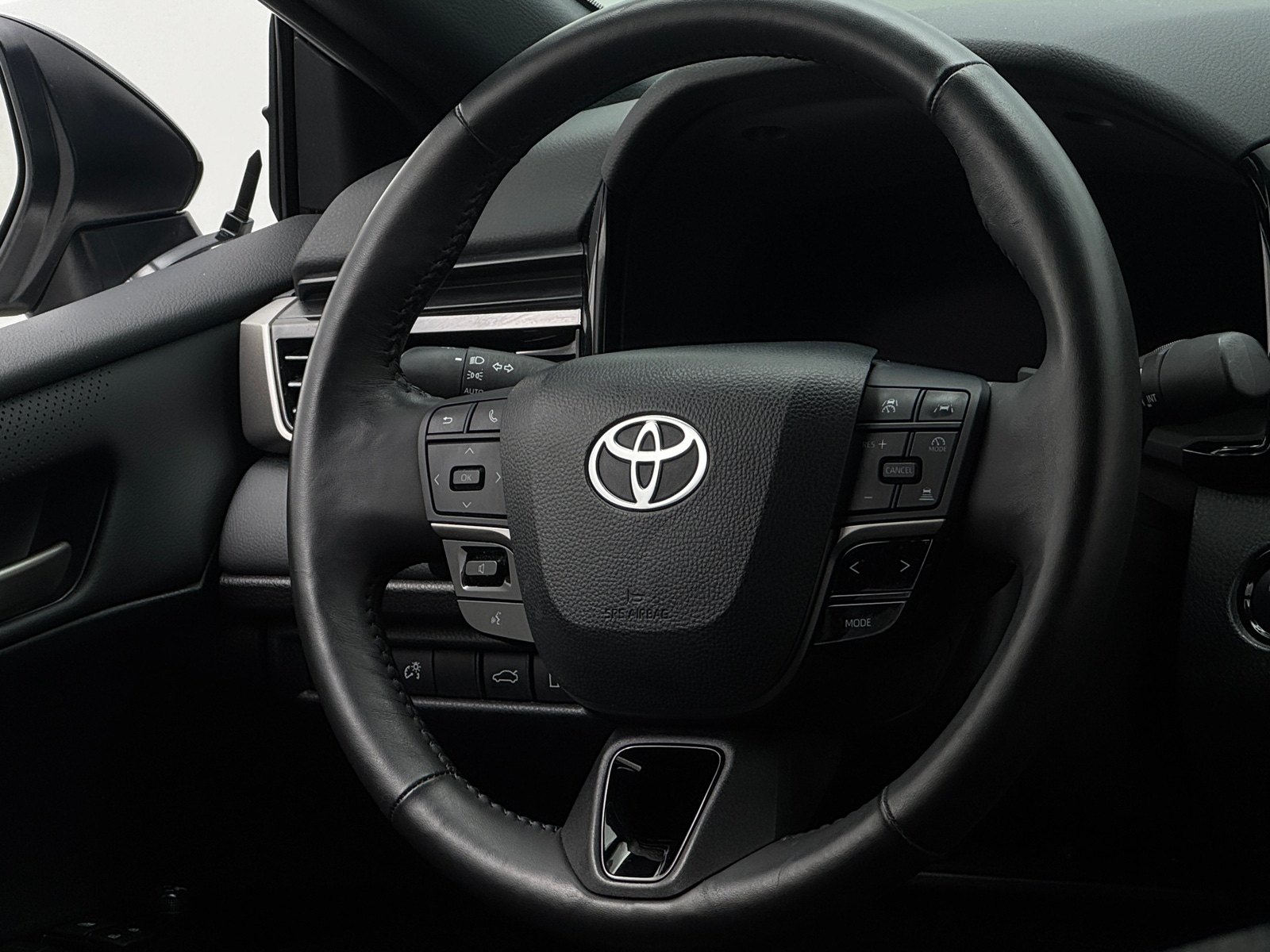 Thumbnail: 2025 Toyota Camry - 5