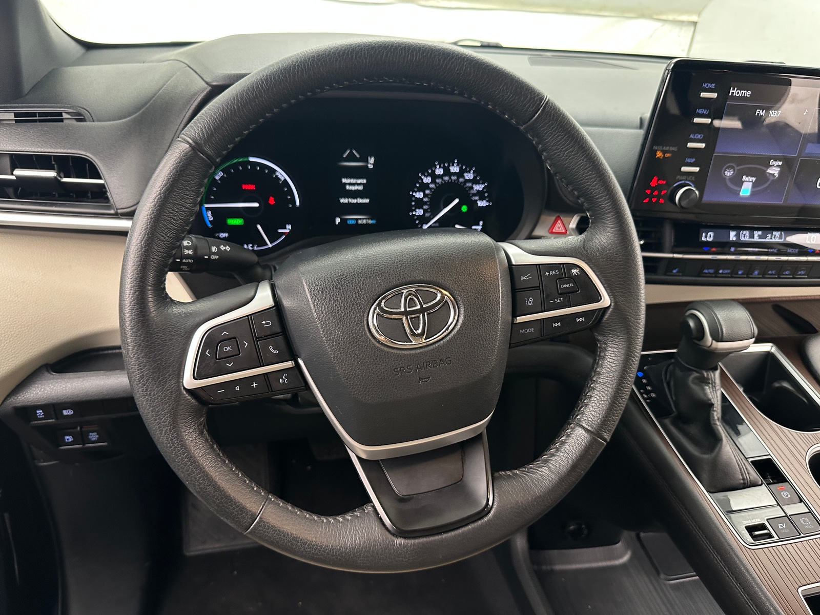 Thumbnail: 2023 Toyota Sienna - 4