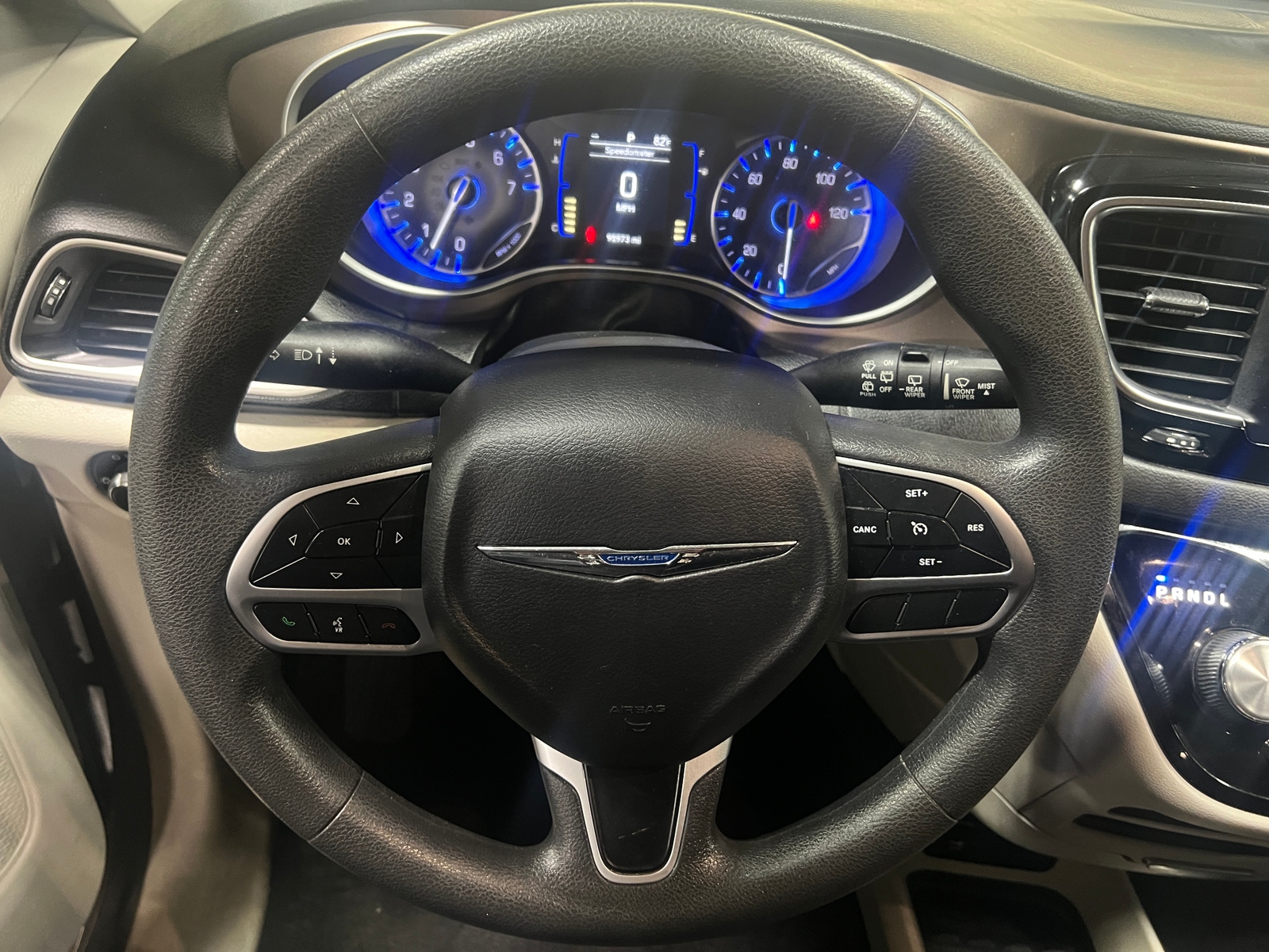 Thumbnail: 2018 Chrysler Pacifica - 5