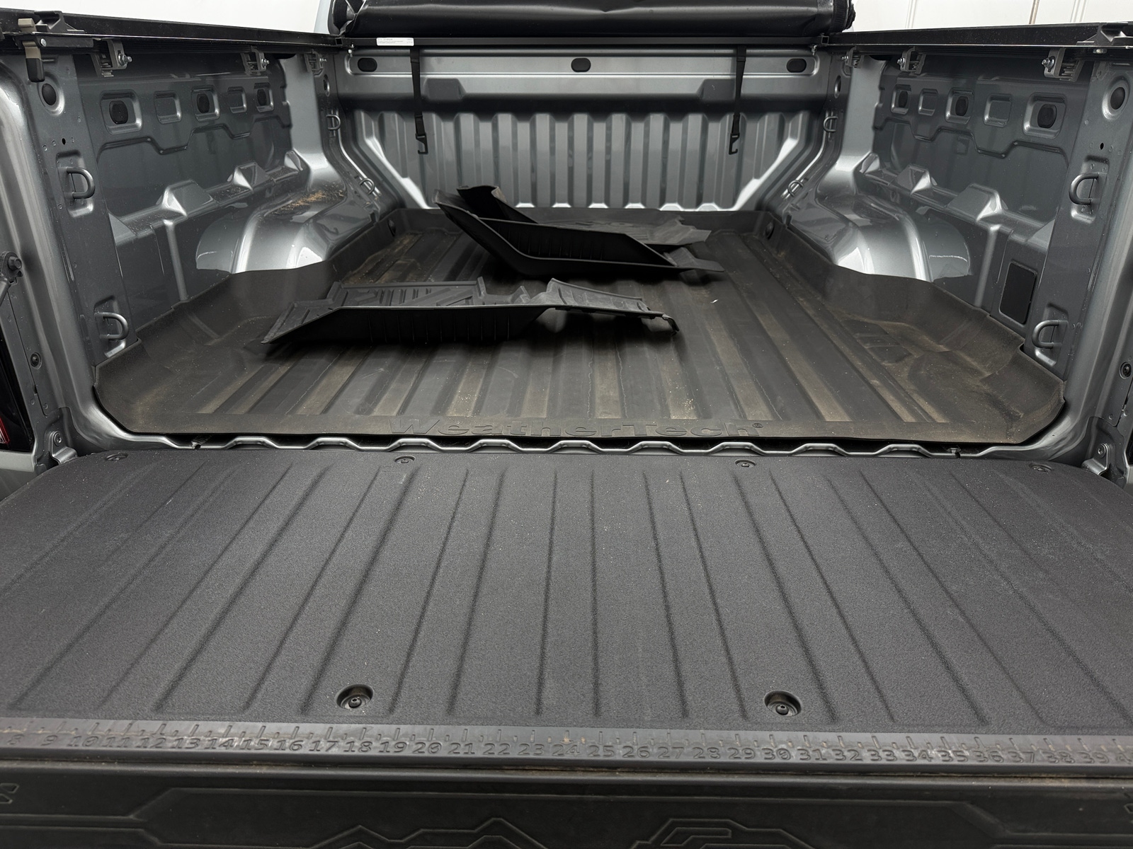 Thumbnail: 2024 Chevrolet Colorado - 7