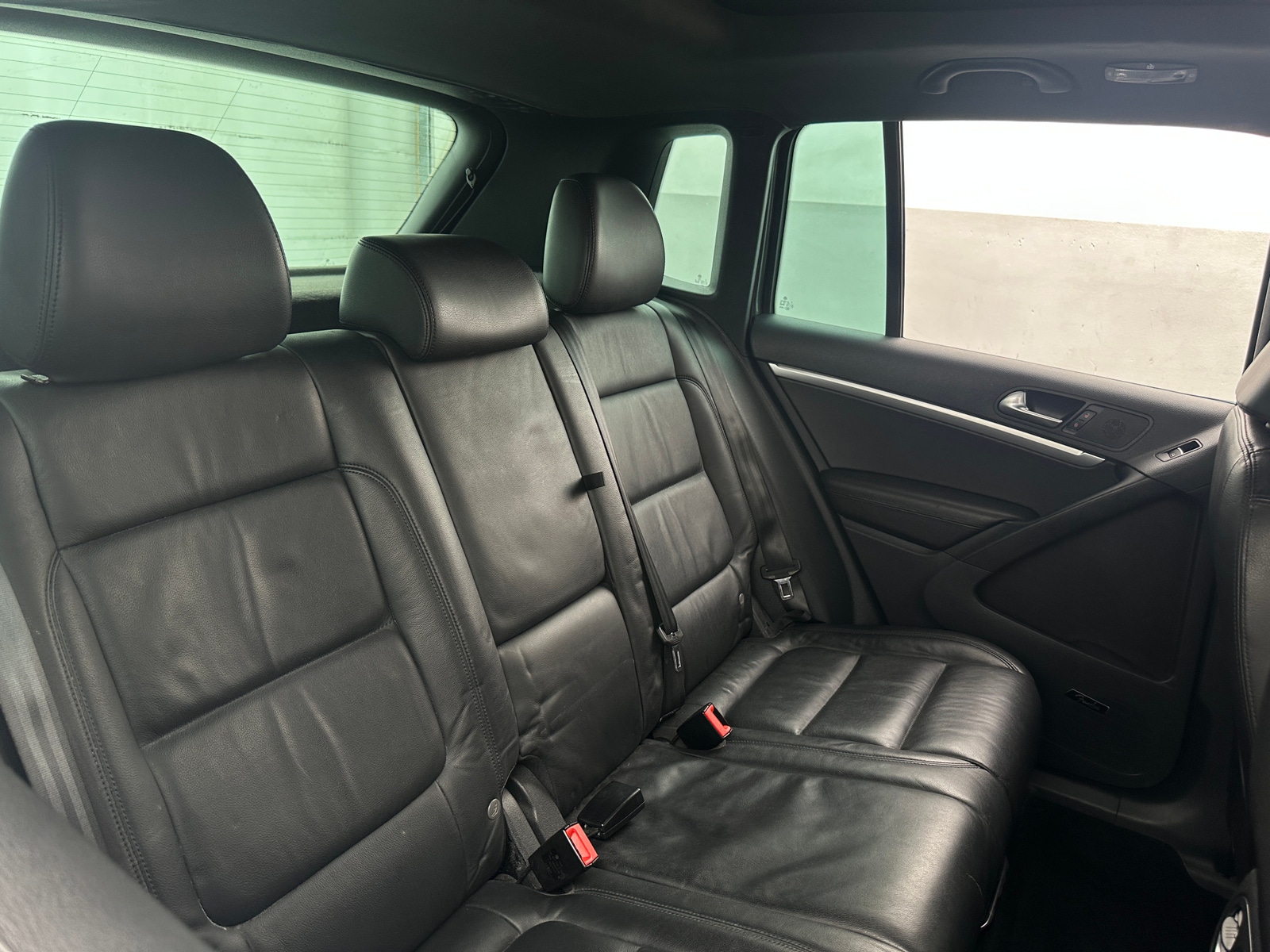 Thumbnail: 2014 Volkswagen Tiguan - 6