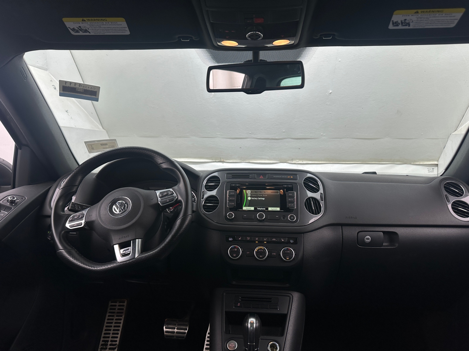 Thumbnail: 2014 Volkswagen Tiguan - 3