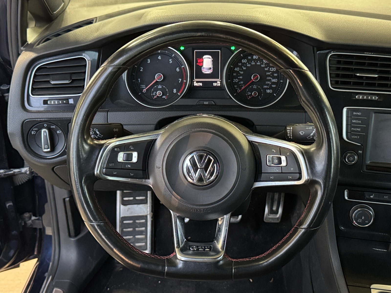 Thumbnail: 2016 Volkswagen Golf - 5