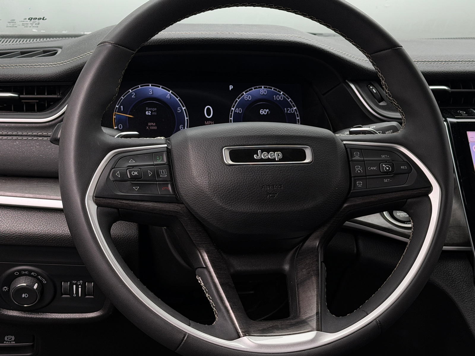 Thumbnail: 2023 Jeep Grand Cherokee - 4