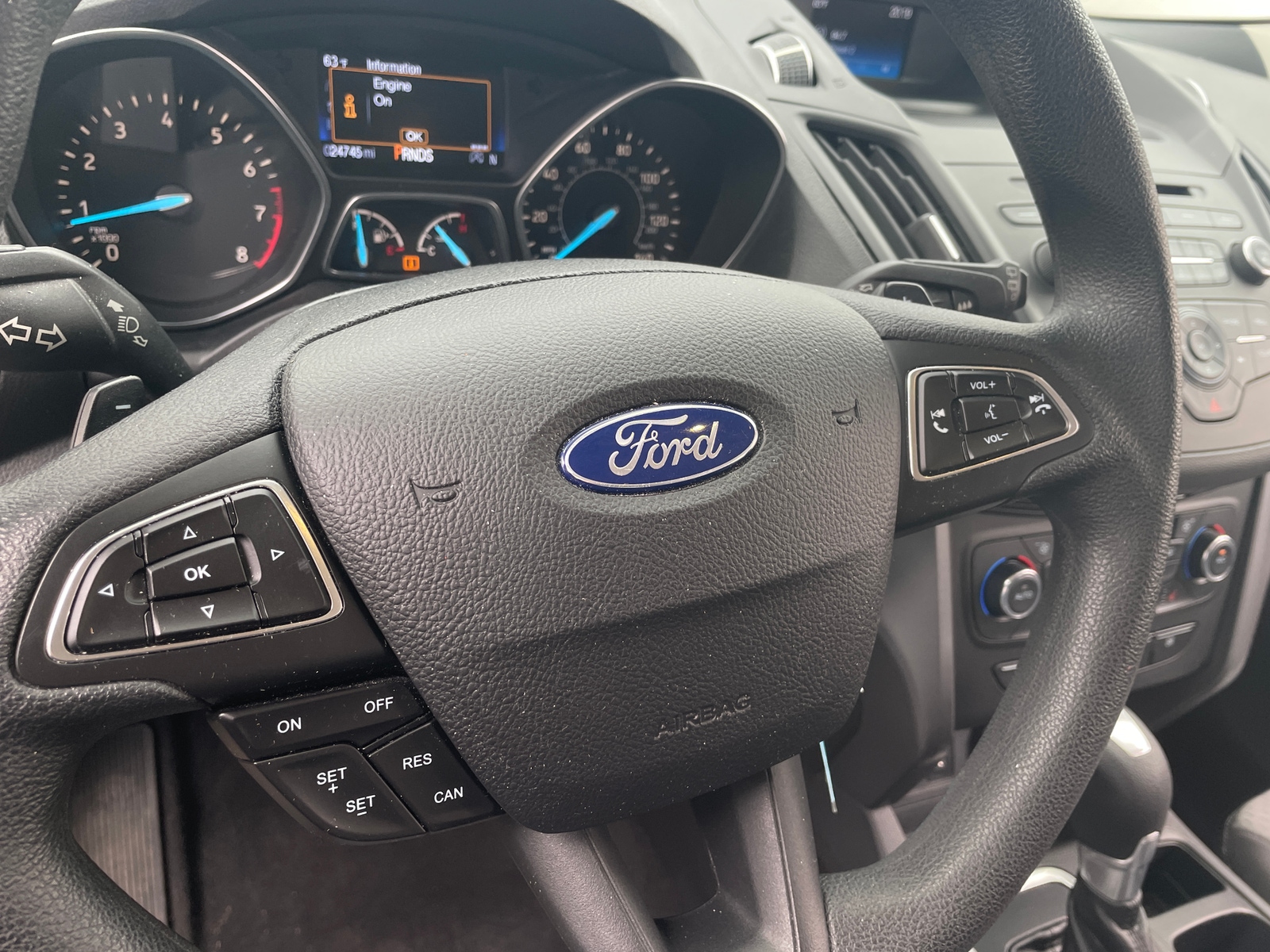 Thumbnail: 2017 Ford Escape - 5