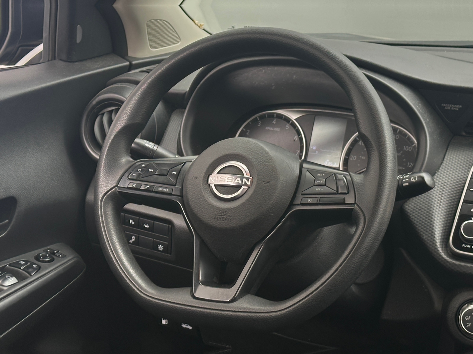 Thumbnail: 2023 Nissan Kicks - 5