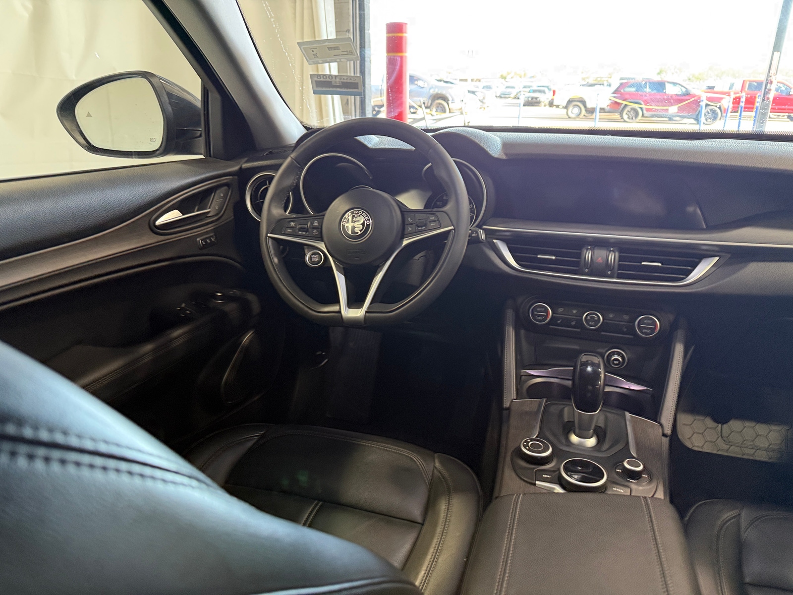Thumbnail: 2019 Alfa Romeo Stelvio - 4
