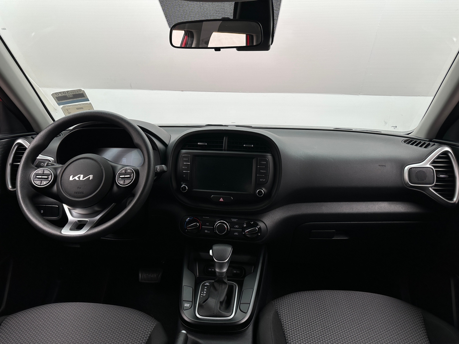 Thumbnail: 2024 Kia Soul - 3