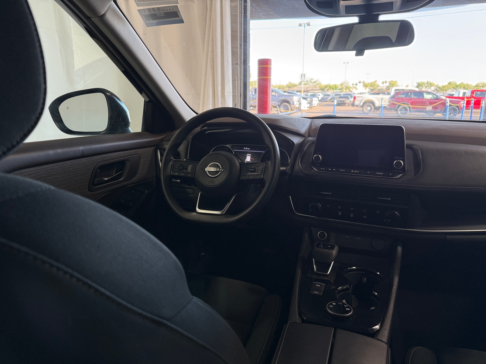 Thumbnail: 2023 Nissan Rogue - 5