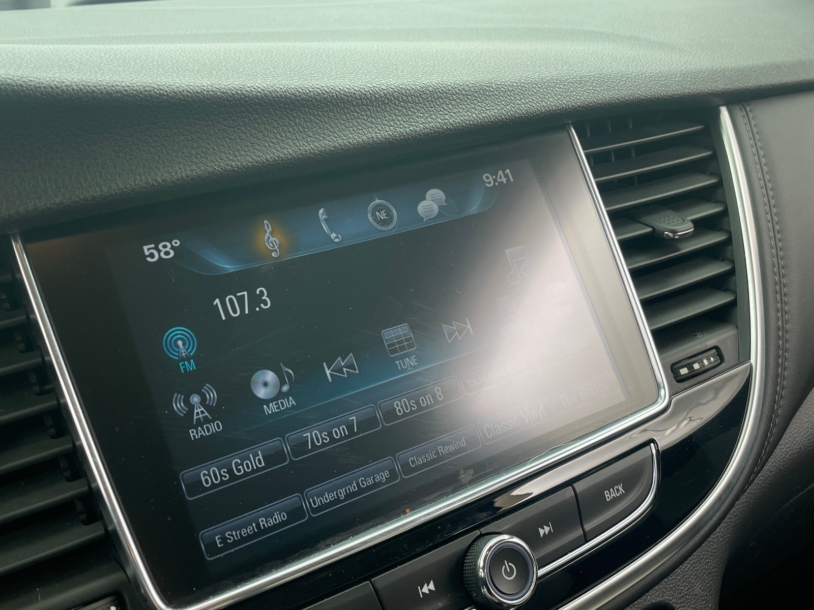 Thumbnail: 2019 Buick Encore - 4