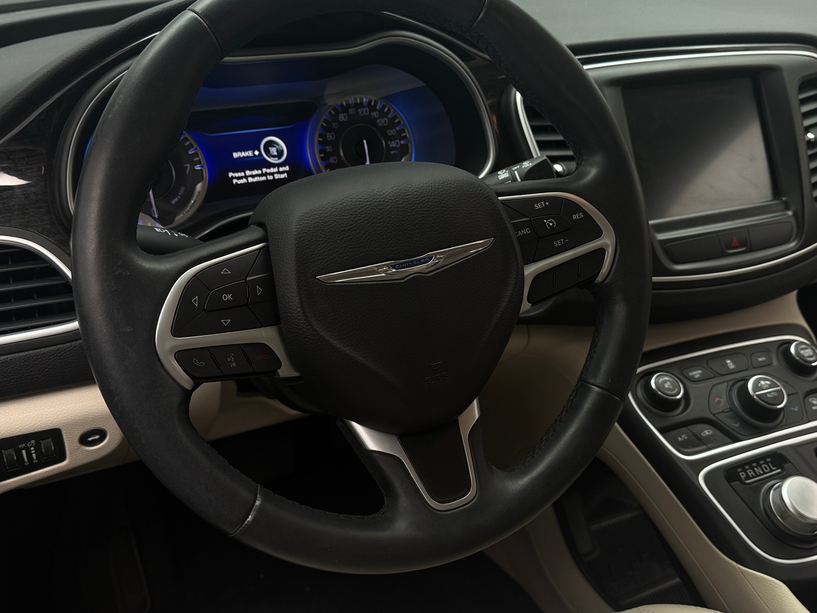 Thumbnail: 2015 Chrysler 200 - 4