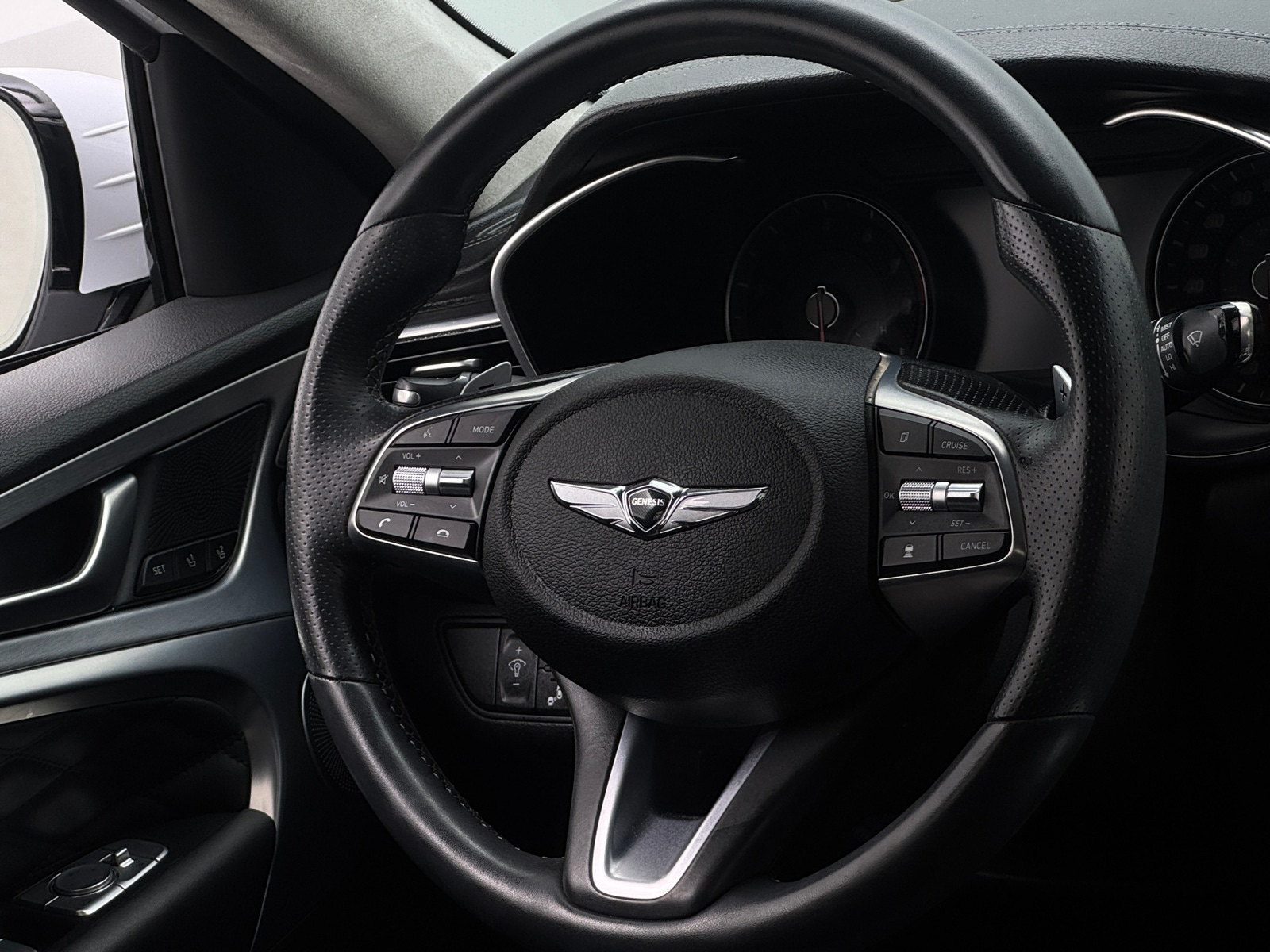 Thumbnail: 2019 Genesis G70 - 4