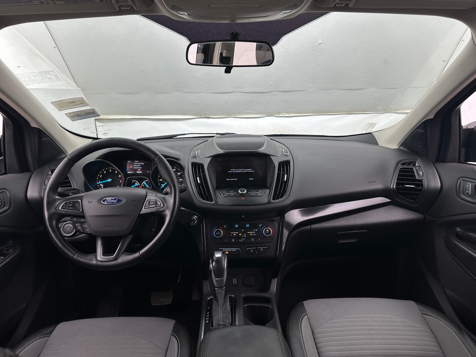 Thumbnail: 2019 Ford Escape - 3