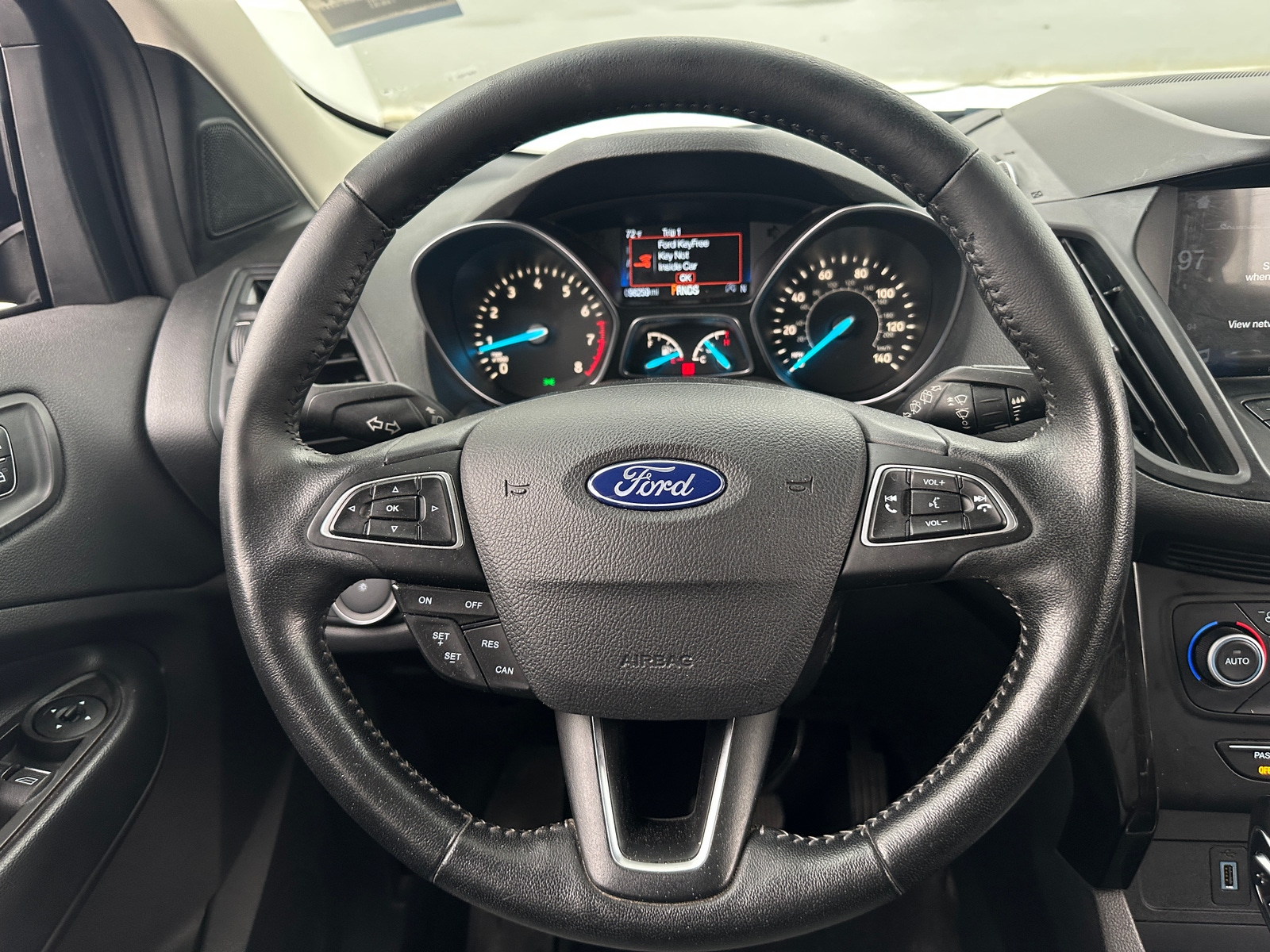 Thumbnail: 2019 Ford Escape - 5