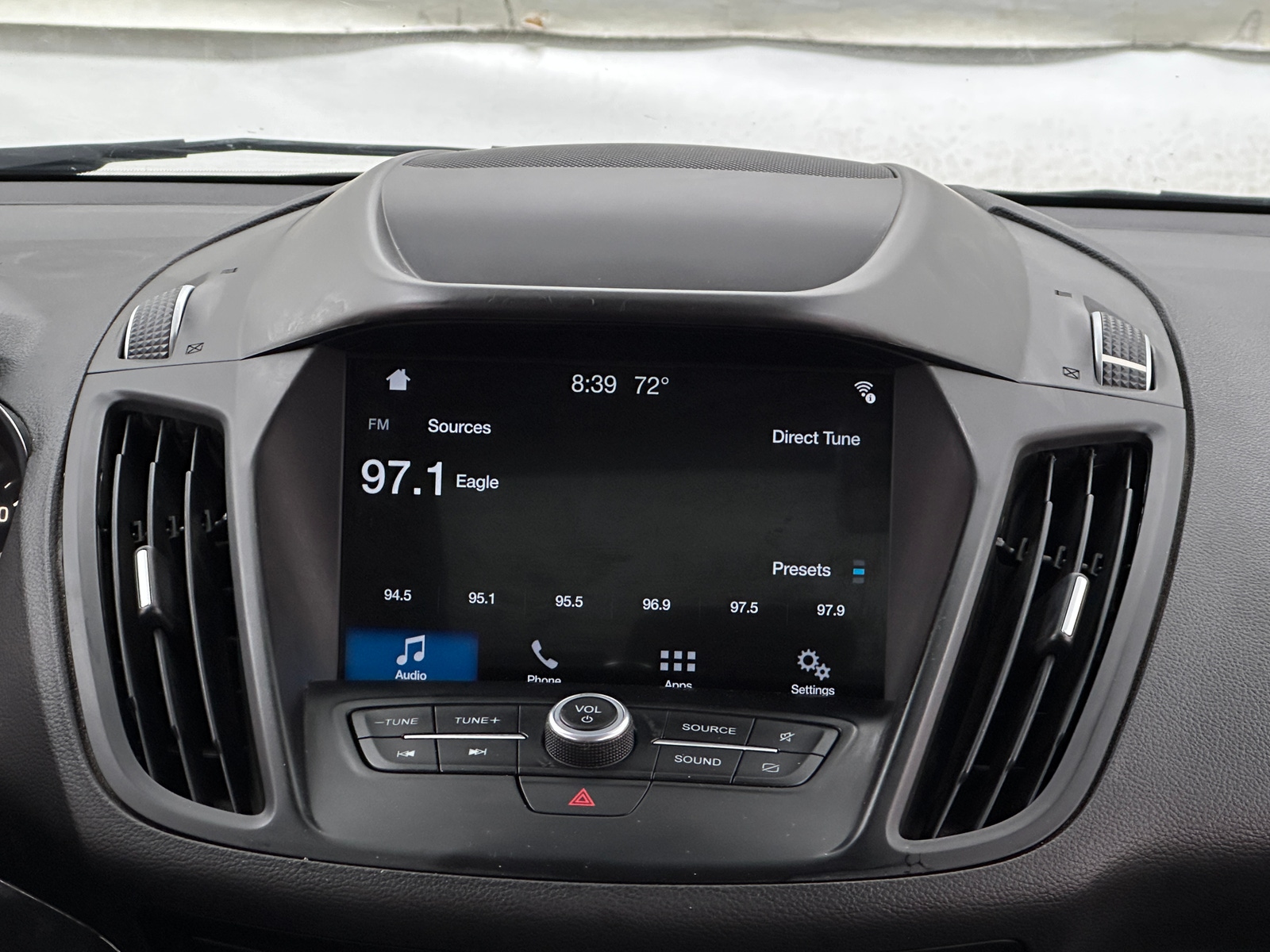 Thumbnail: 2019 Ford Escape - 4