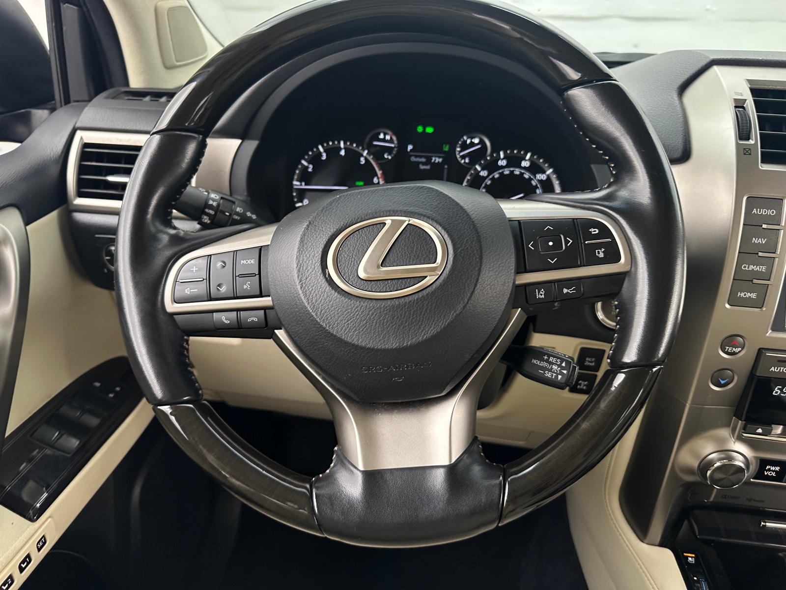 Thumbnail: 2021 Lexus GX - 4
