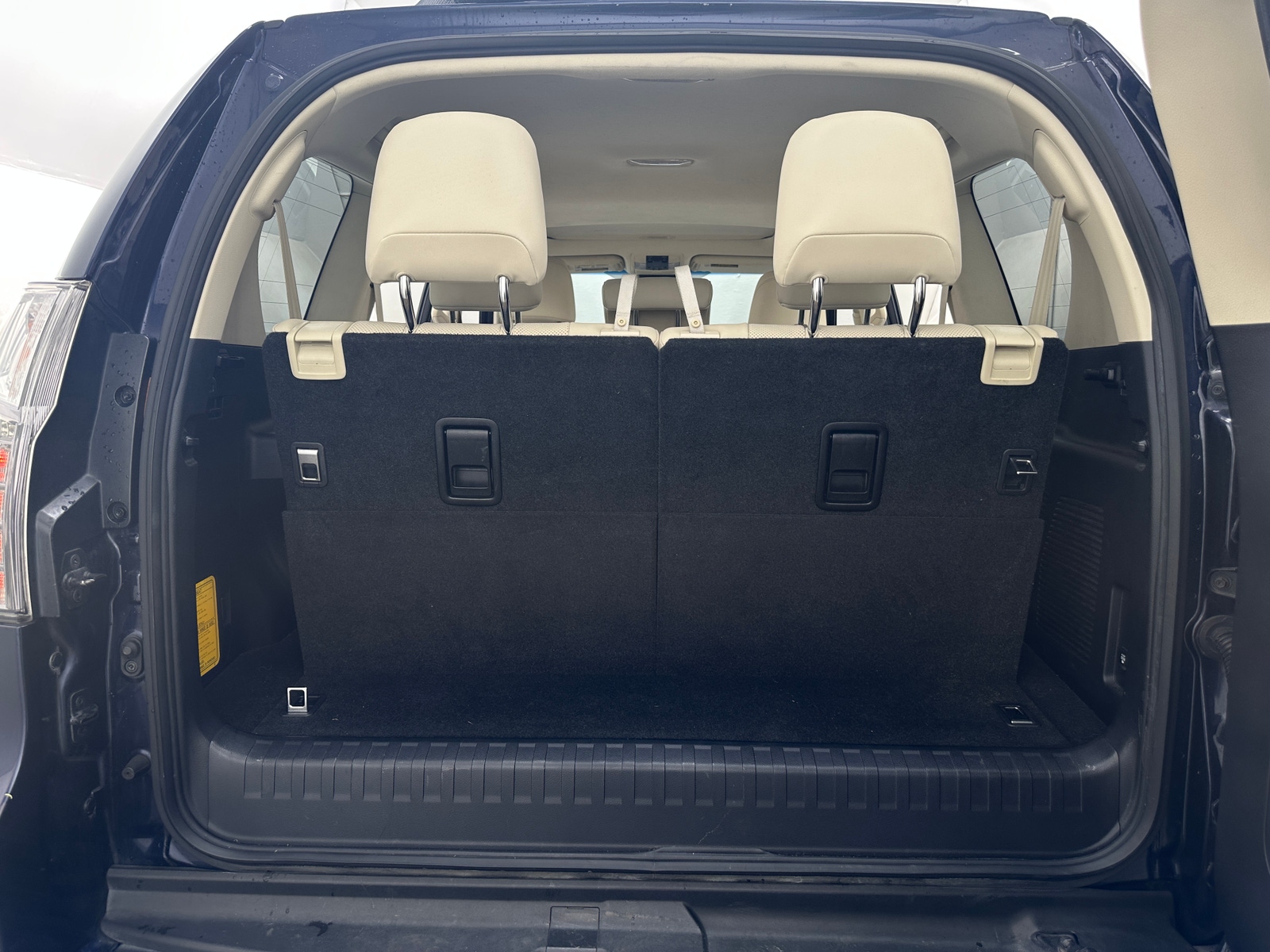 Thumbnail: 2021 Lexus GX - 6