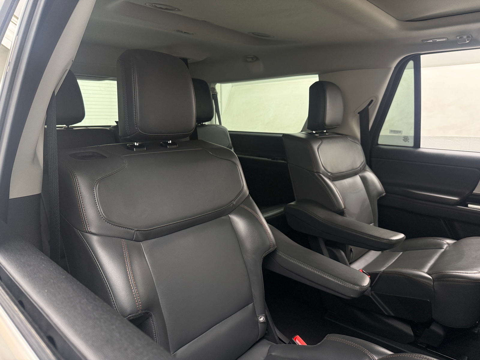 Thumbnail: 2025 Ford Expedition MAX - 6