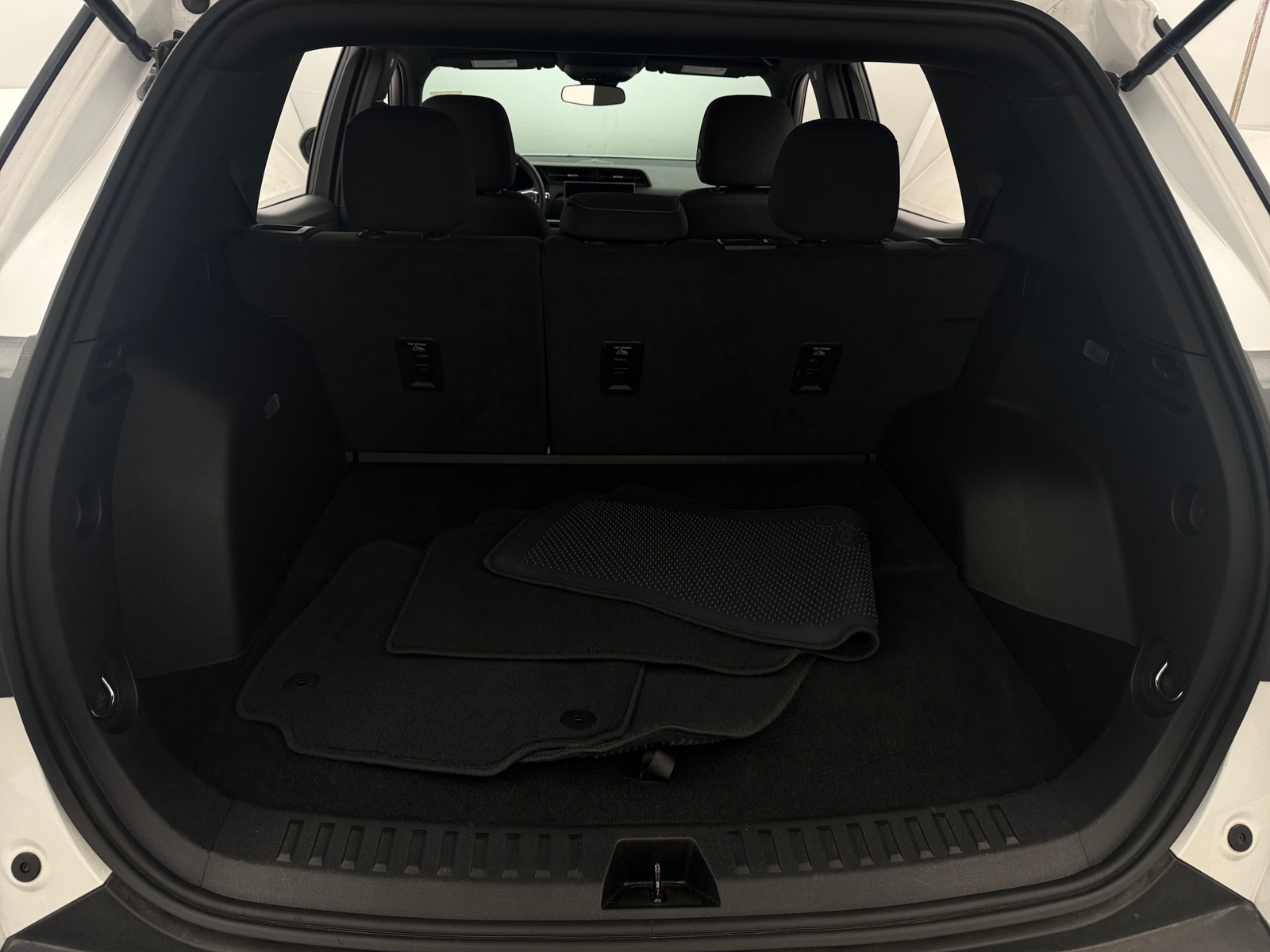 Thumbnail: 2025 GMC Terrain - 7