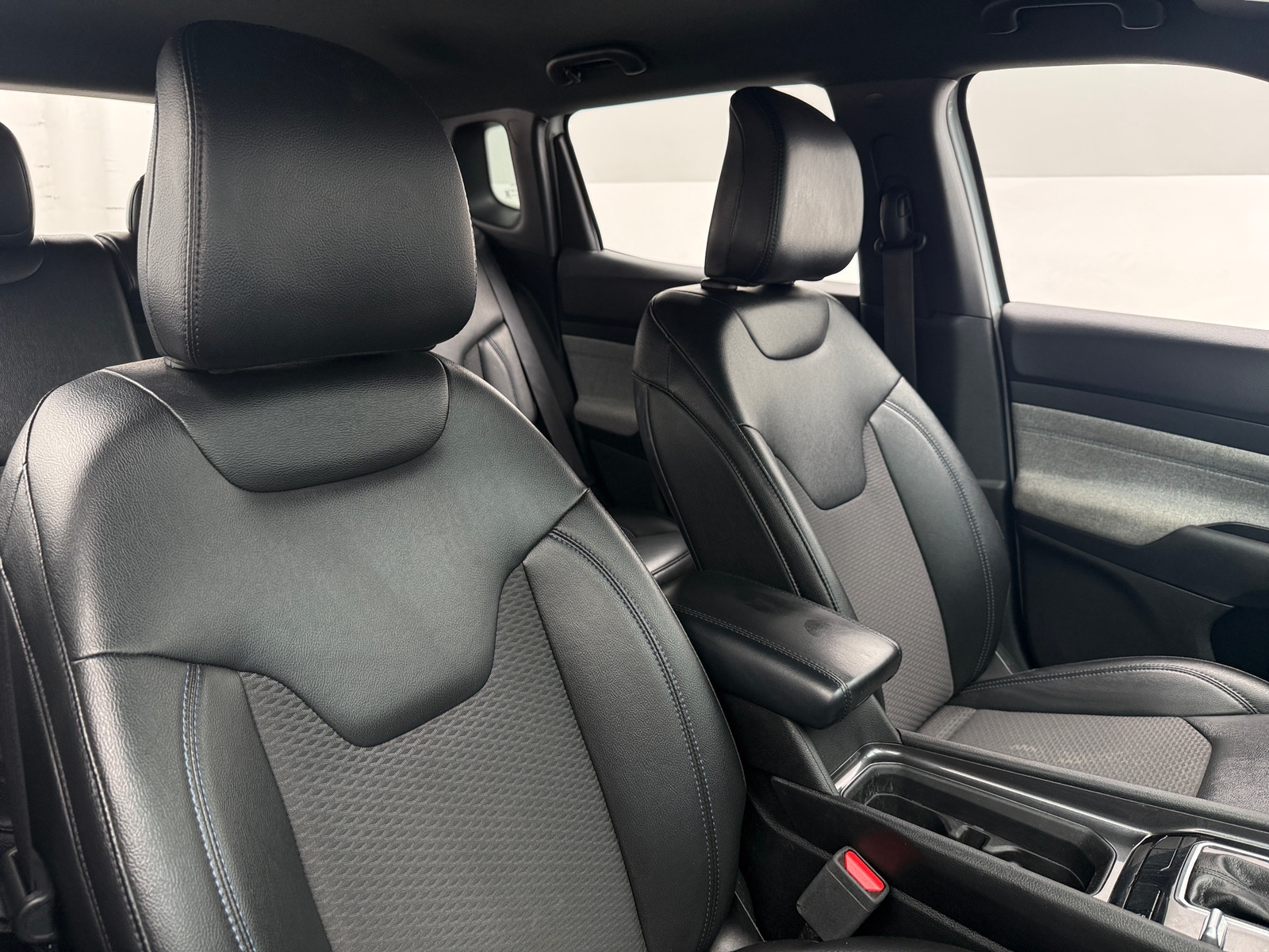 Thumbnail: 2023 Jeep Compass - 2