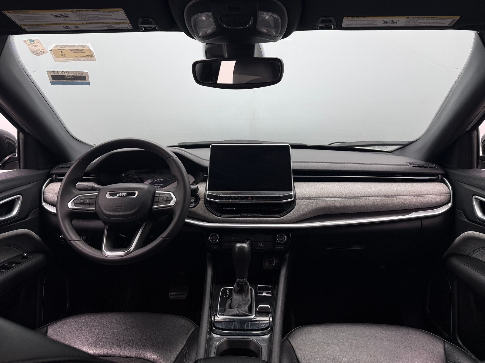 Thumbnail: 2023 Jeep Compass - 3