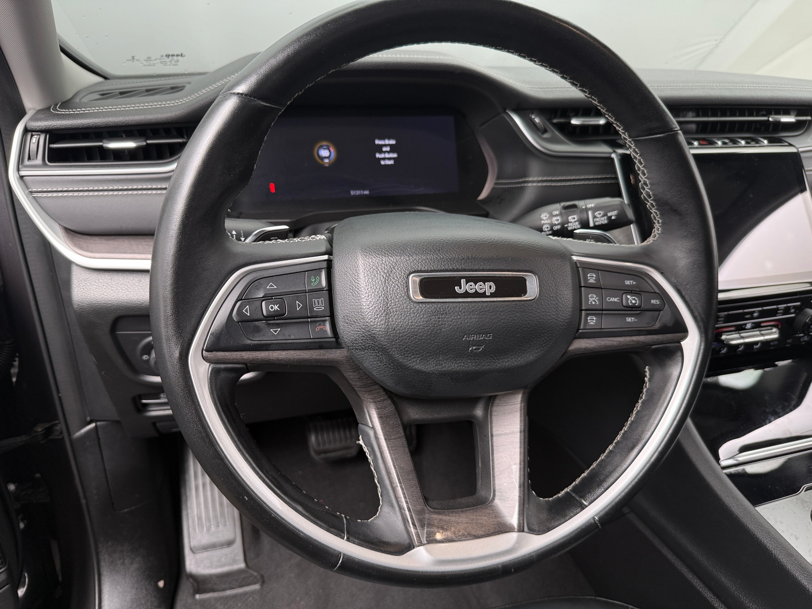 Thumbnail: 2022 Jeep Grand Cherokee L - 4