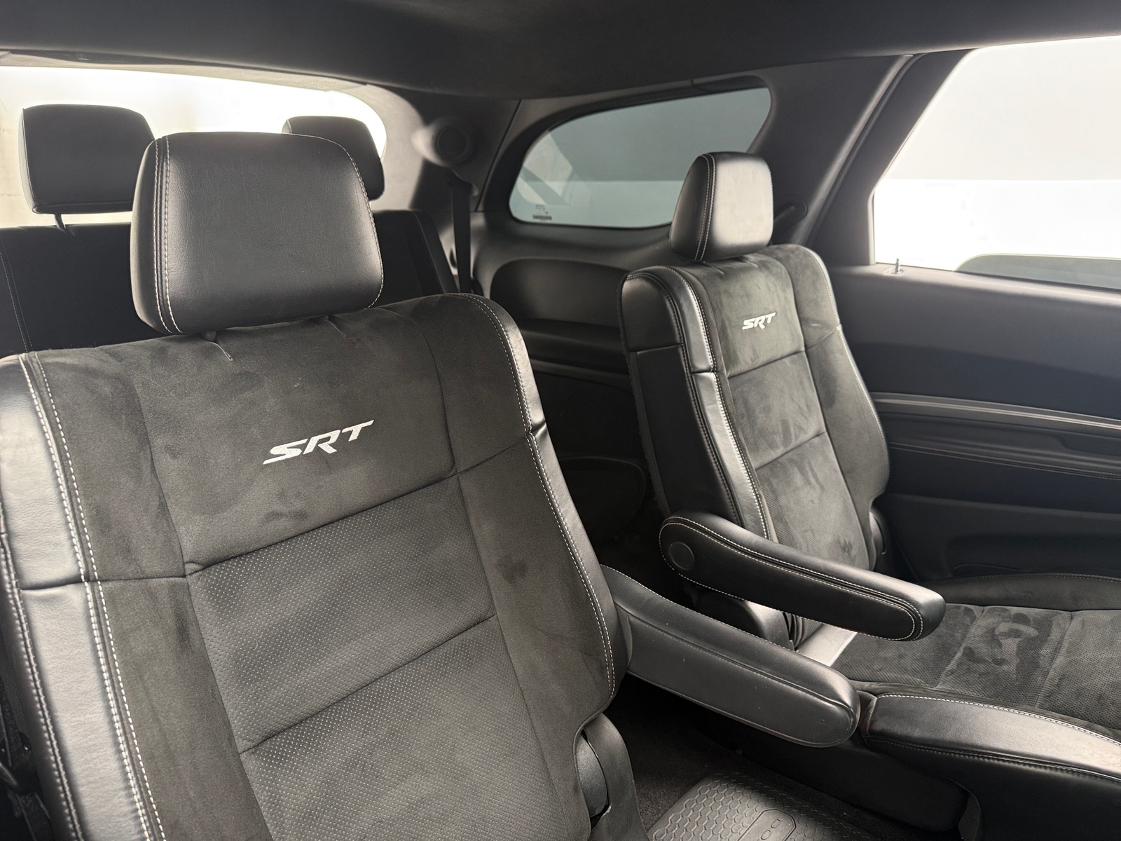 Thumbnail: 2018 Dodge Durango - 6
