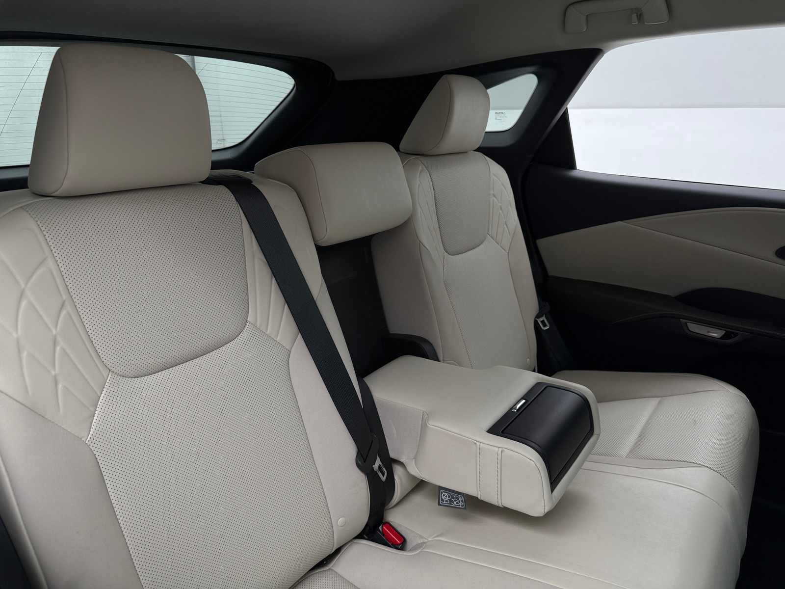 Thumbnail: 2023 Lexus RX - 5