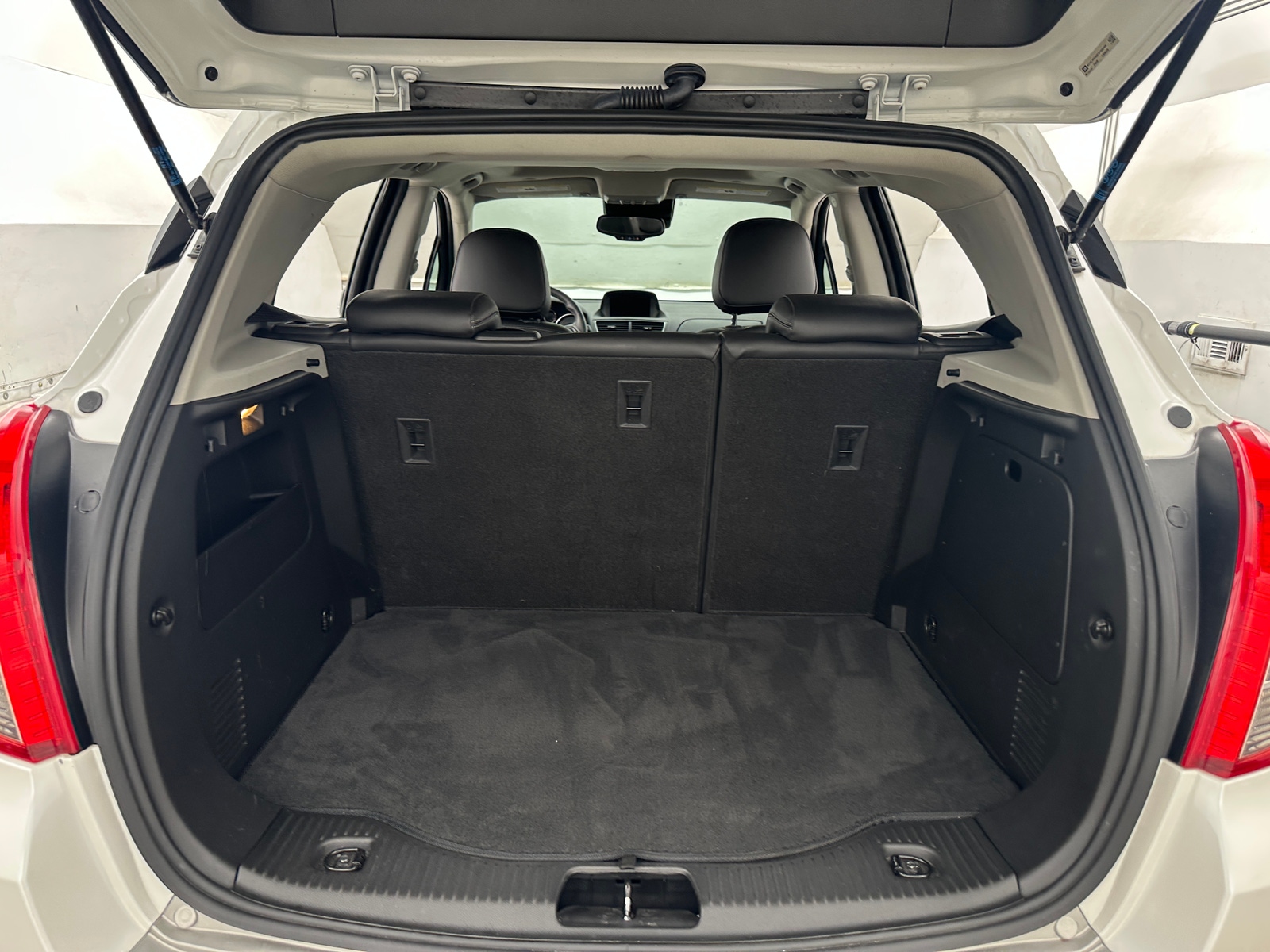 Thumbnail: 2015 Buick Encore - 6
