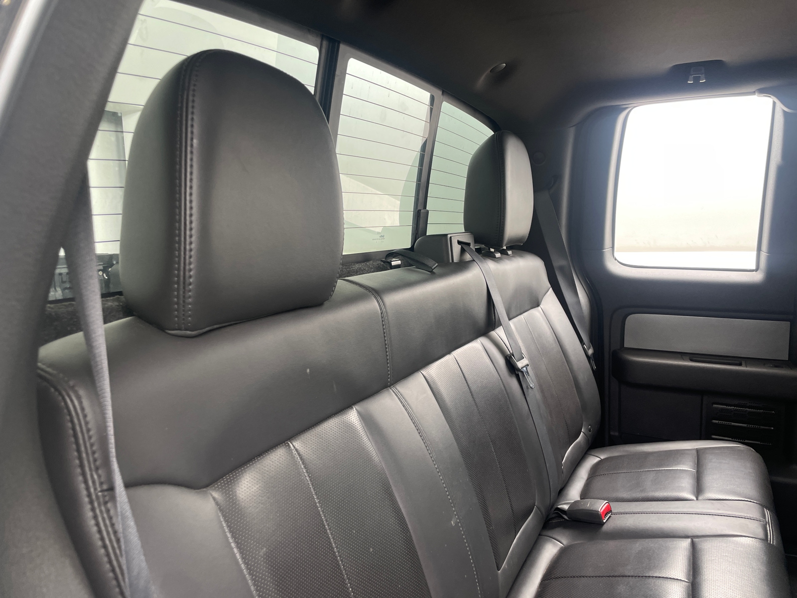 Thumbnail: 2010 Ford Econoline - 6