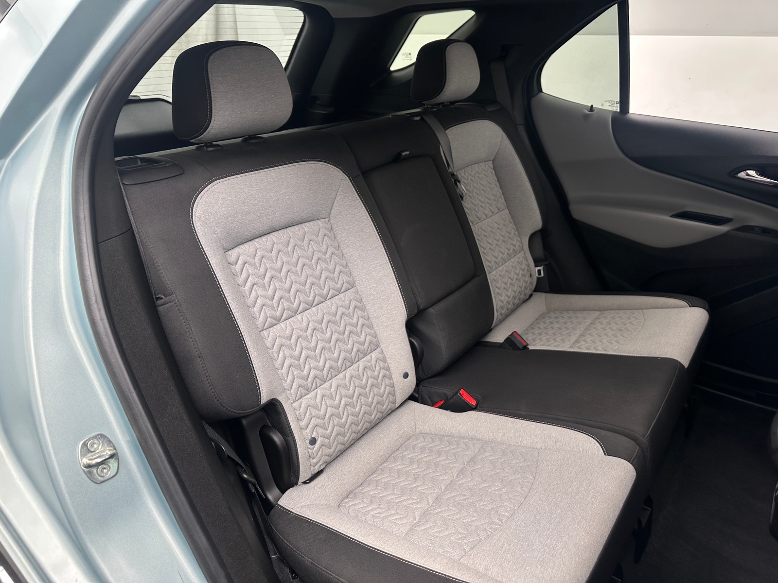 Thumbnail: 2022 Chevrolet Equinox - 6
