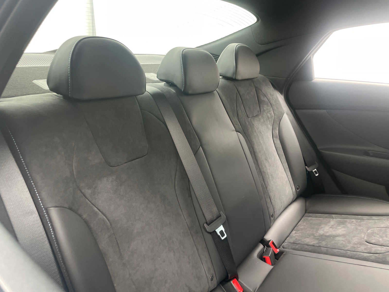 Thumbnail: 2023 Hyundai Elantra - 6