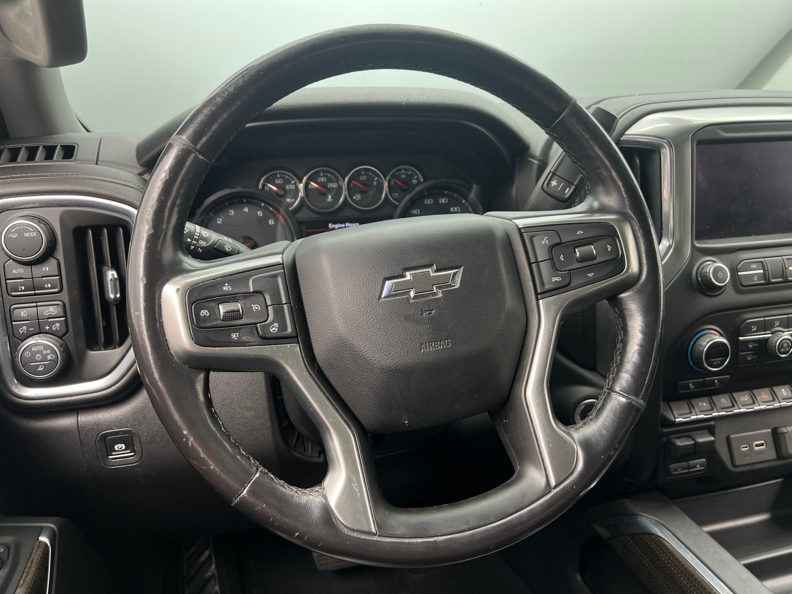 Thumbnail: 2020 Chevrolet Silverado 1500 - 5